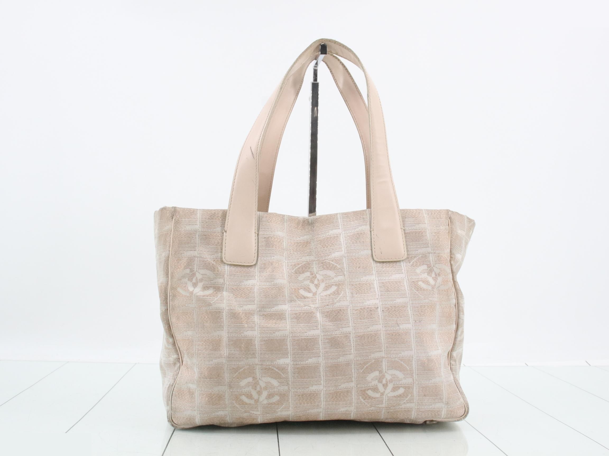 New Travel Line (Bags) - Tote Bag — view 2