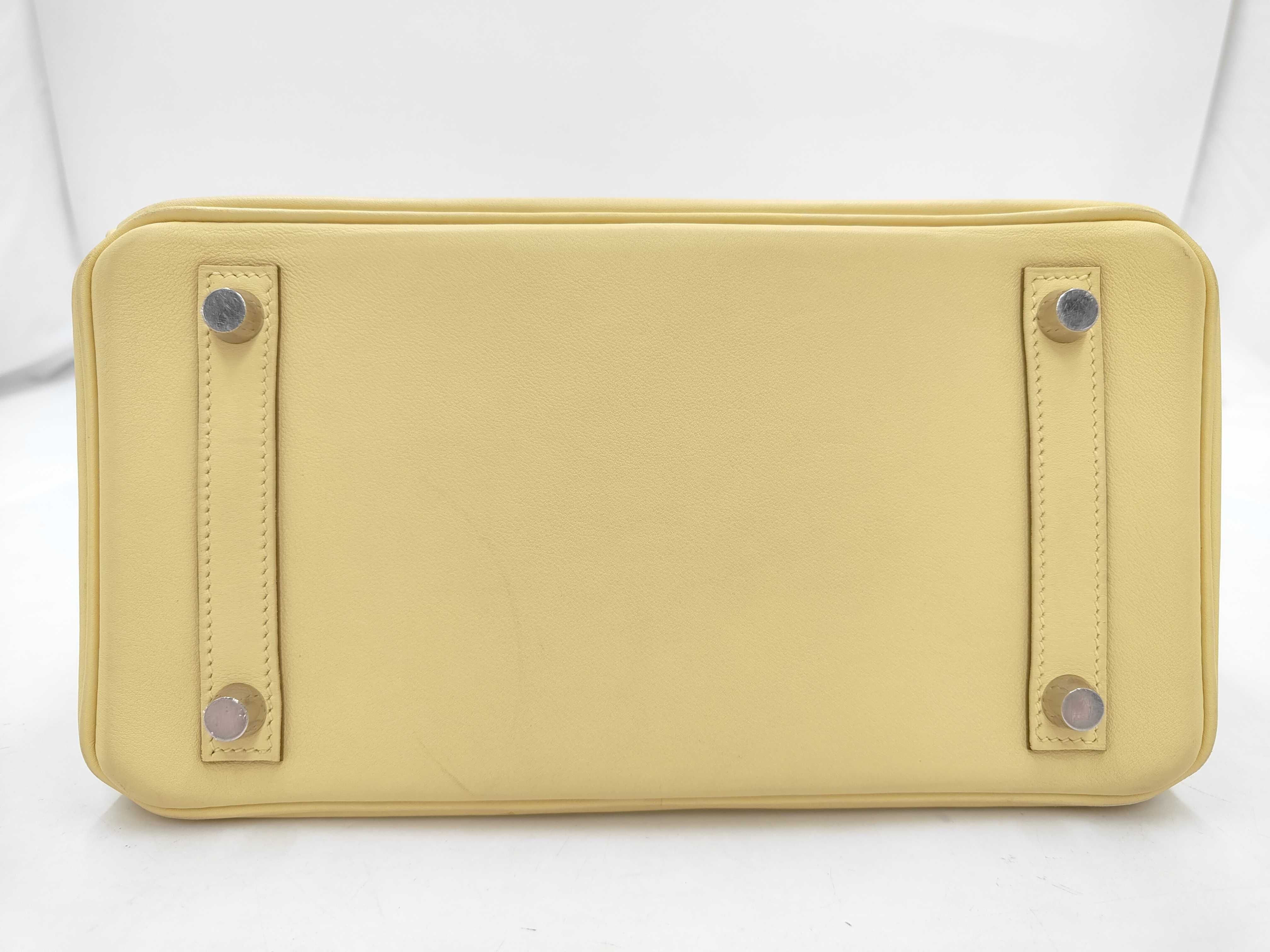 Birkin 25 Swift Yellow T Stamp/2015 Clochette Padlock Handbag — view 3