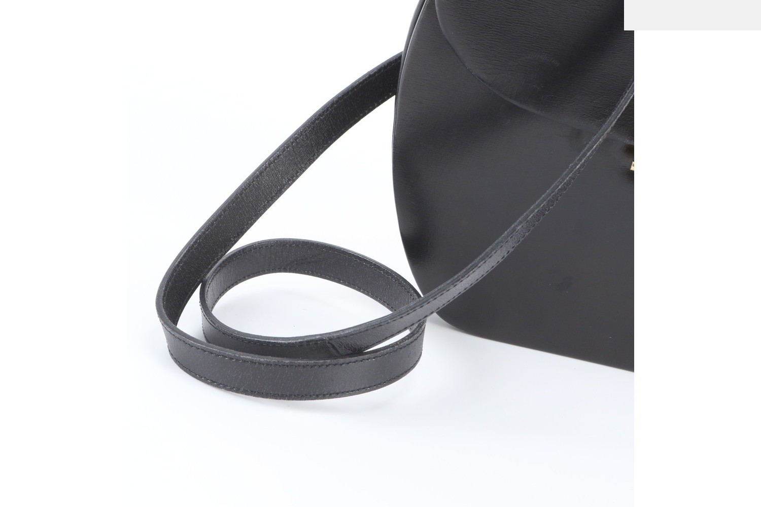 Leather shoulder bag, crossbody bag. — view 2
