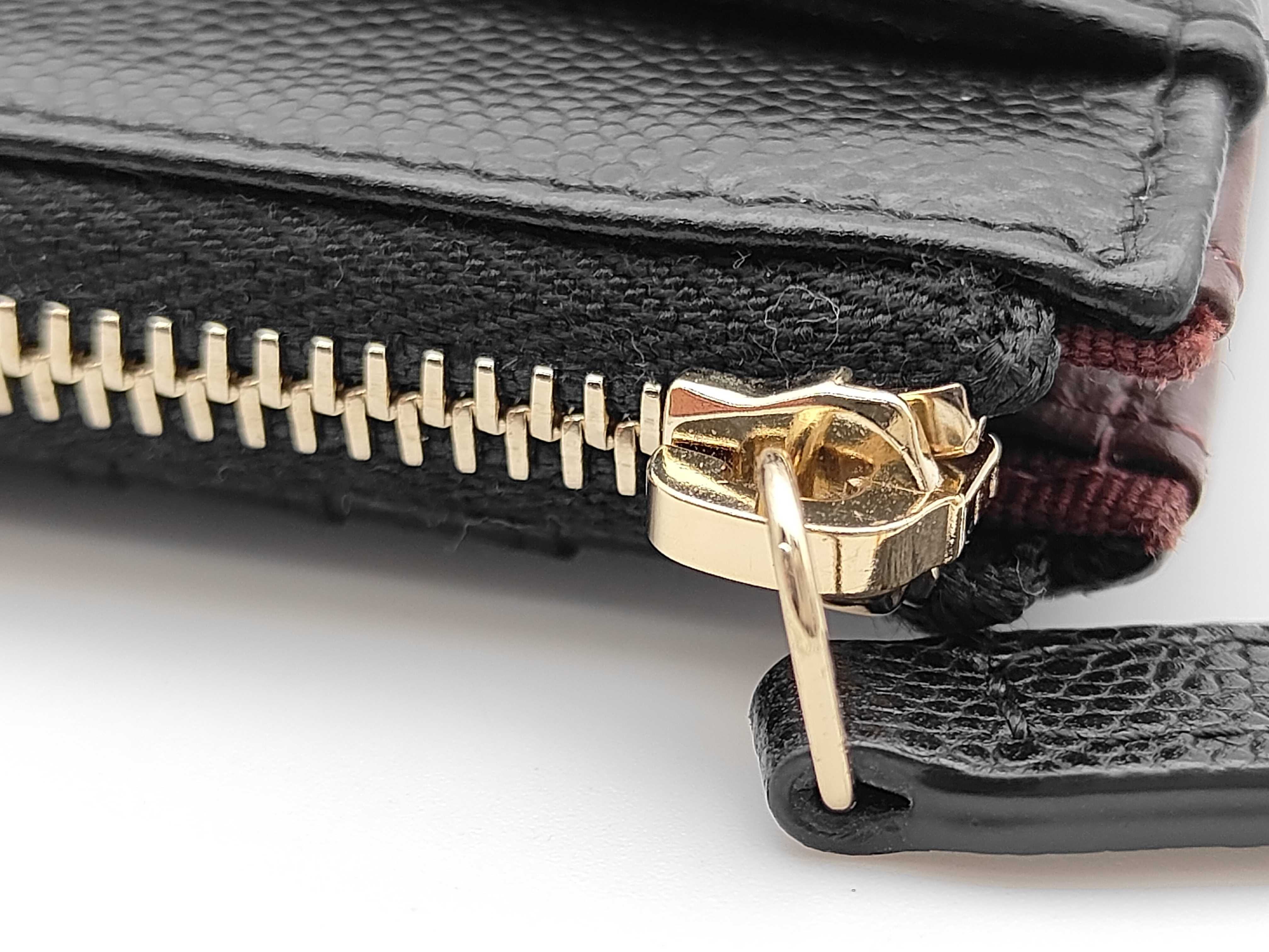 Matelasse Fragment Case Wallet — view 4