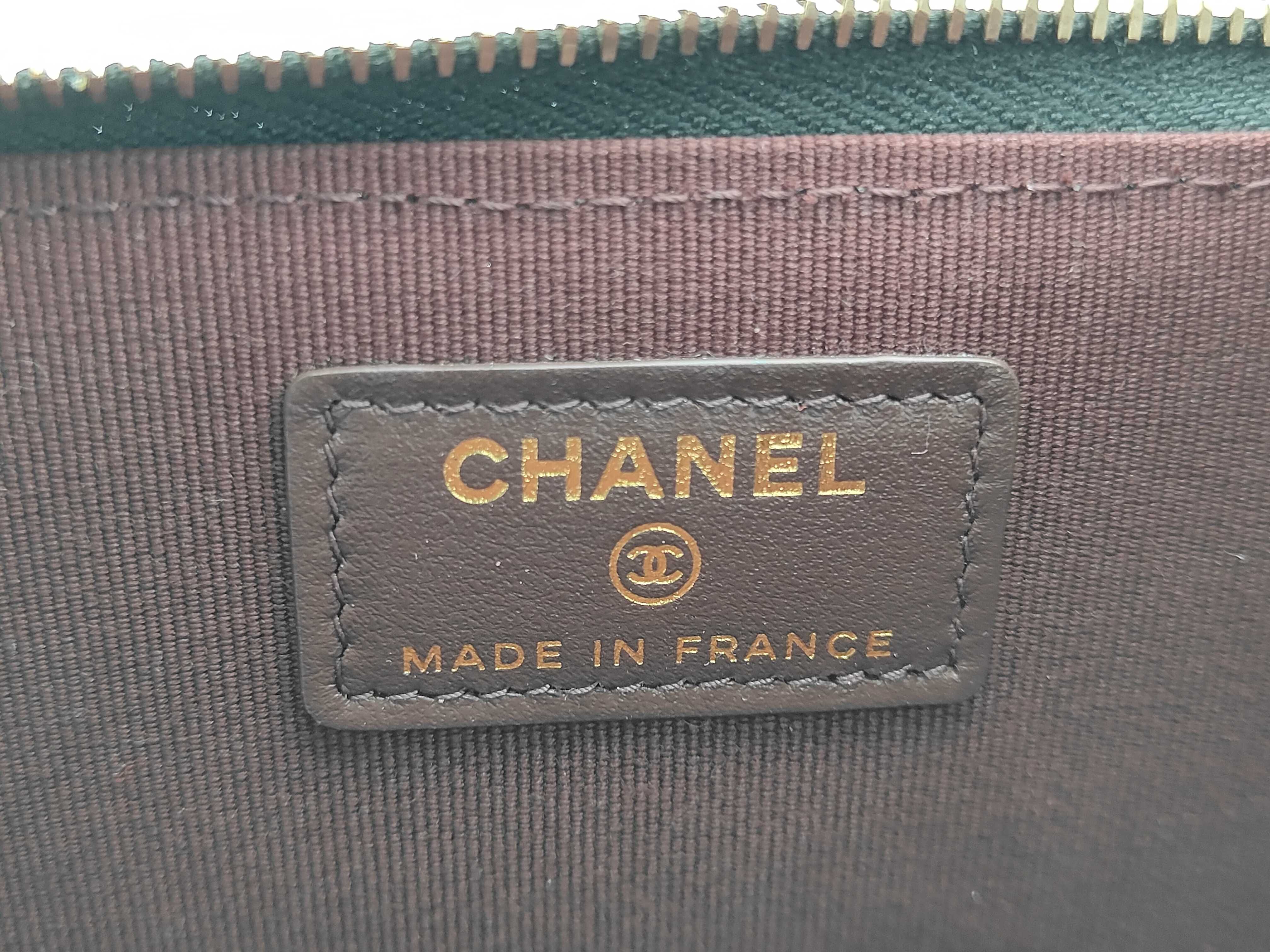 Matelasse Fragment Case Wallet — view 7