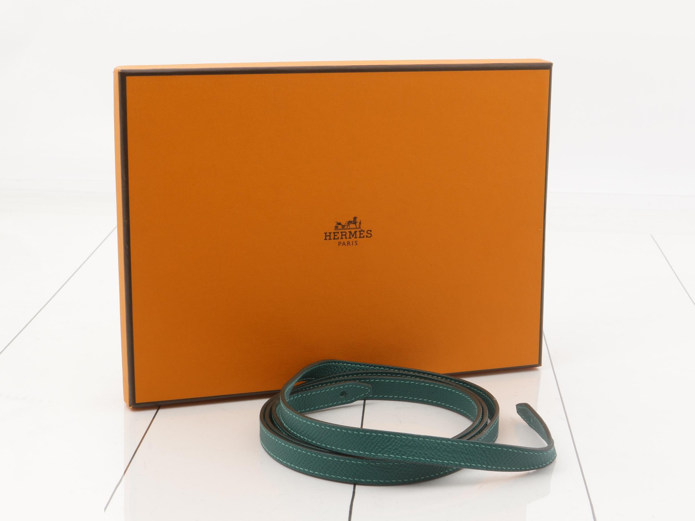 Click 16 Shoulder Bag, Green, Y Stamp — view 5