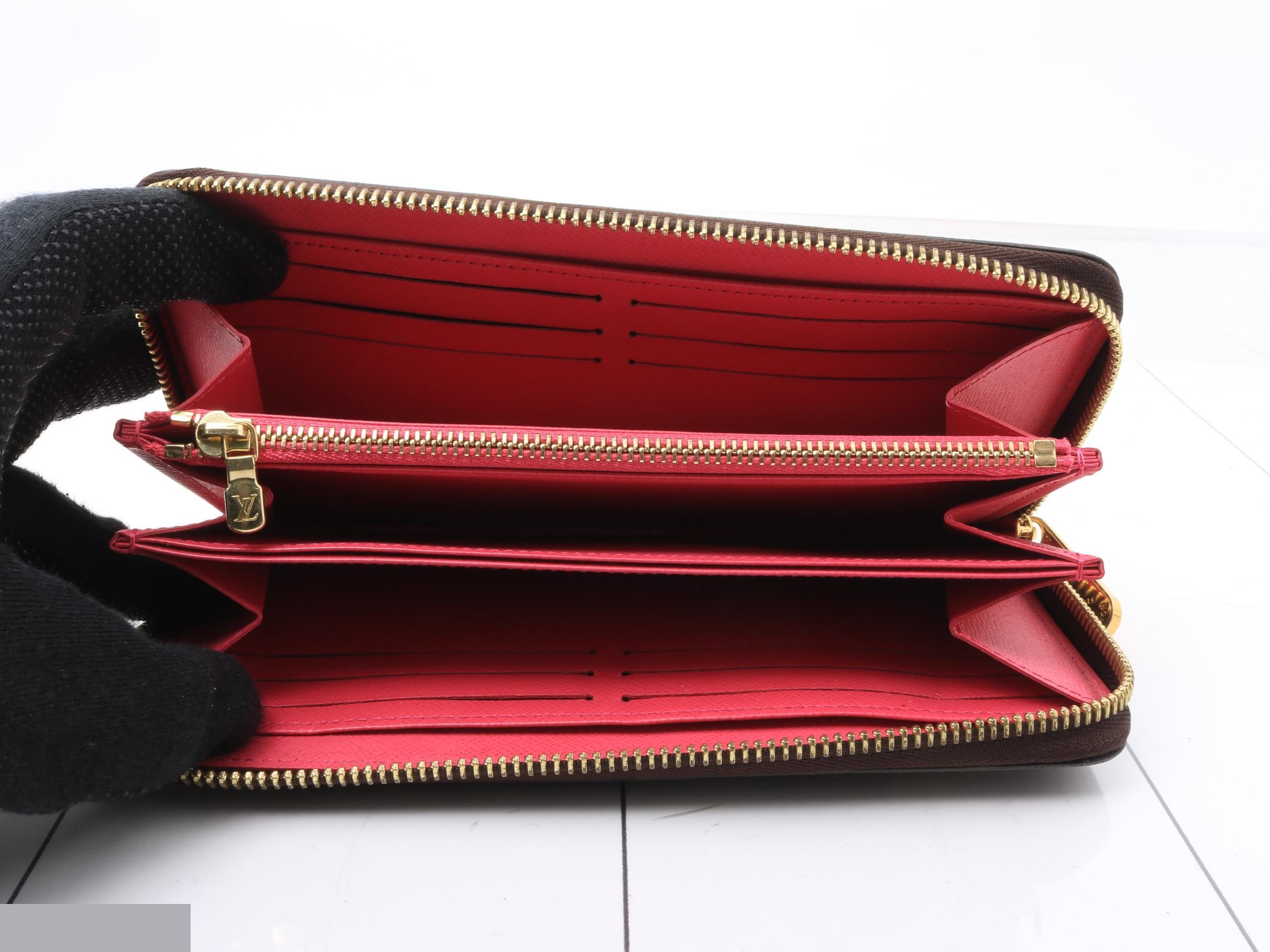 Zippy Wallet — view 4
