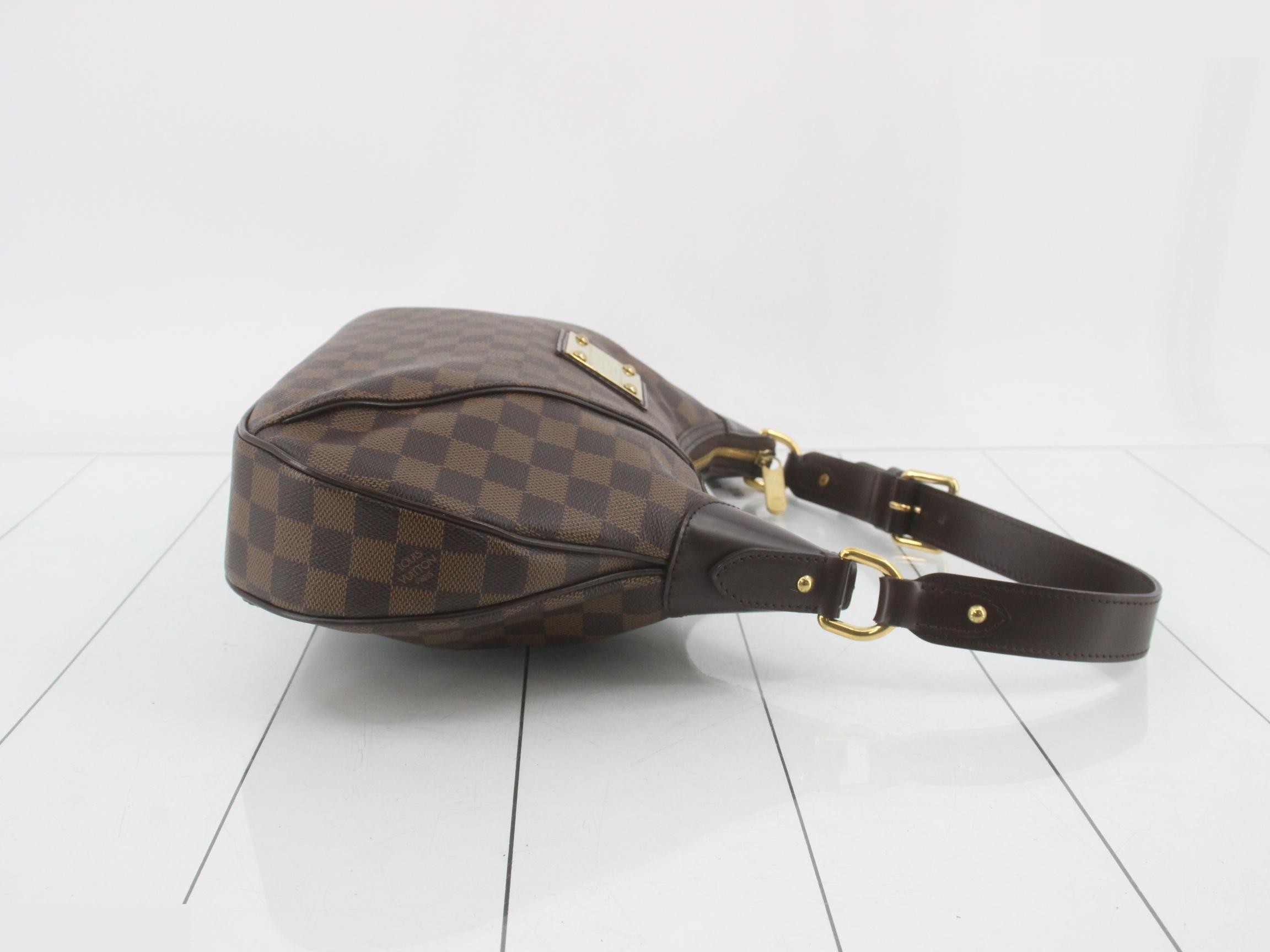 Damier Thames GM Shoulder Bag — view 3