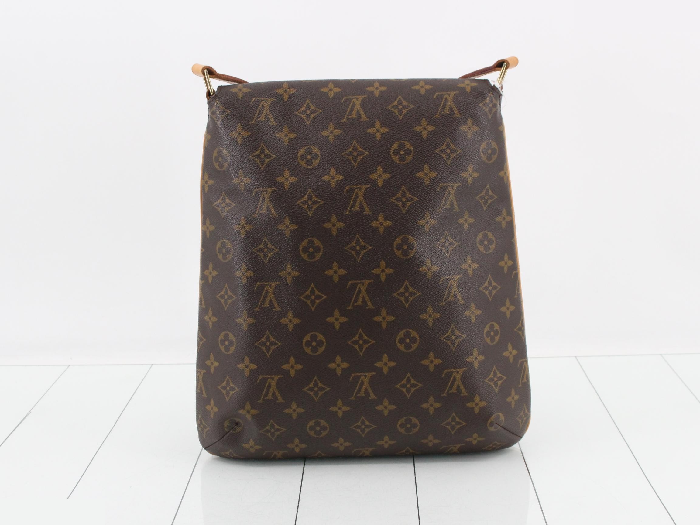 Musette — view 2
