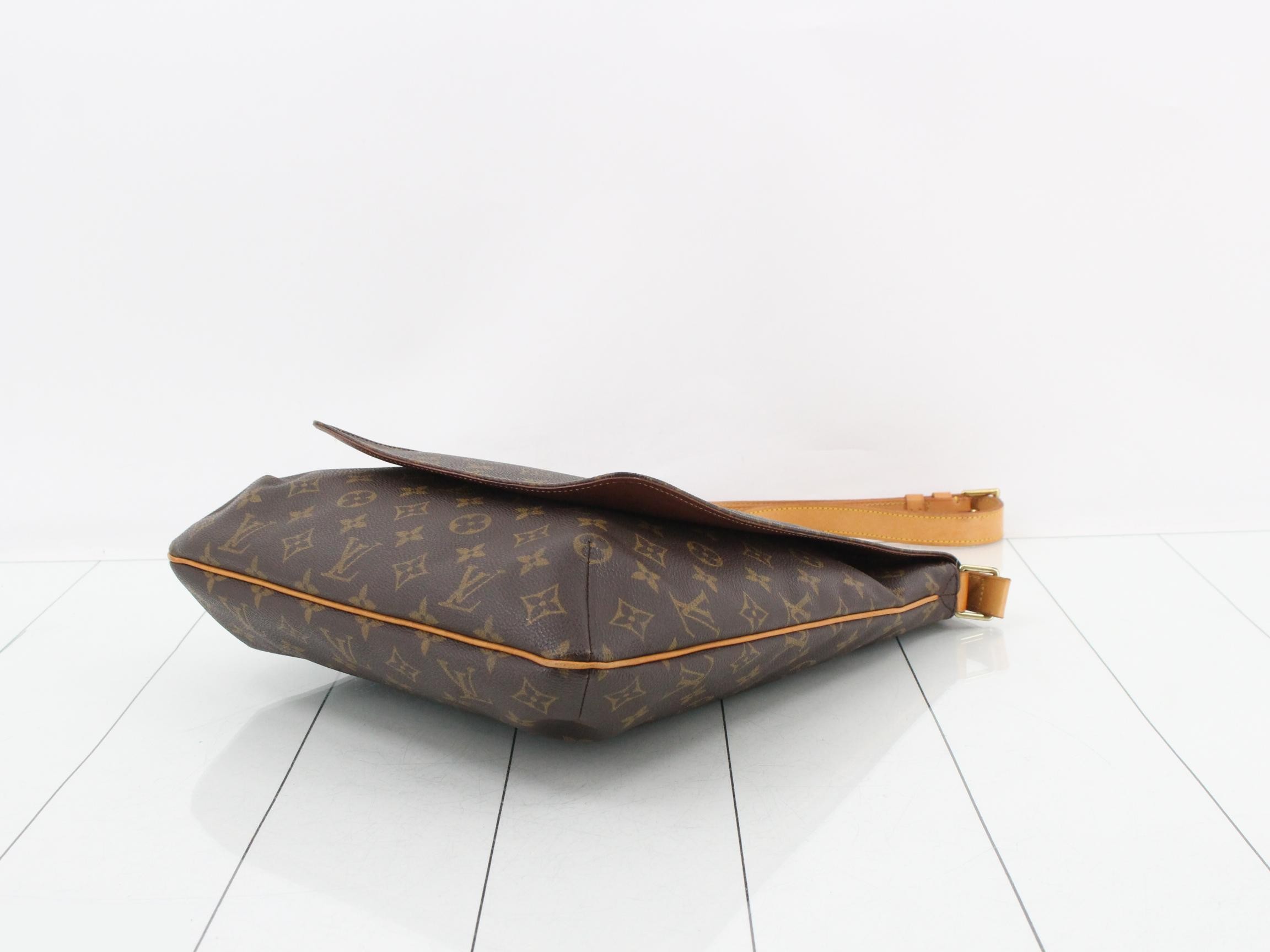 Musette — view 6