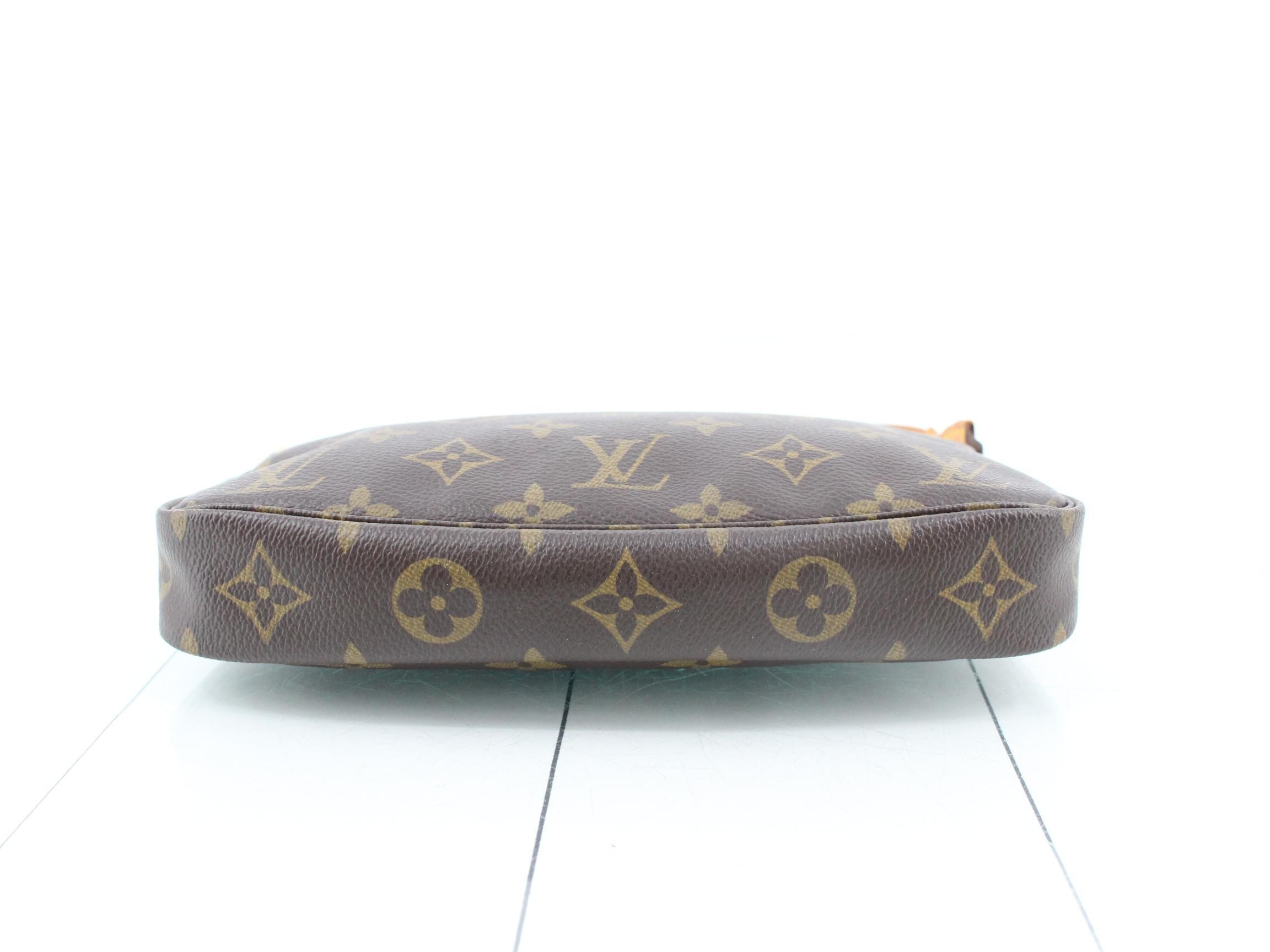 LV Pochette Accessoires (old model) M51980/CA0015 — view 3