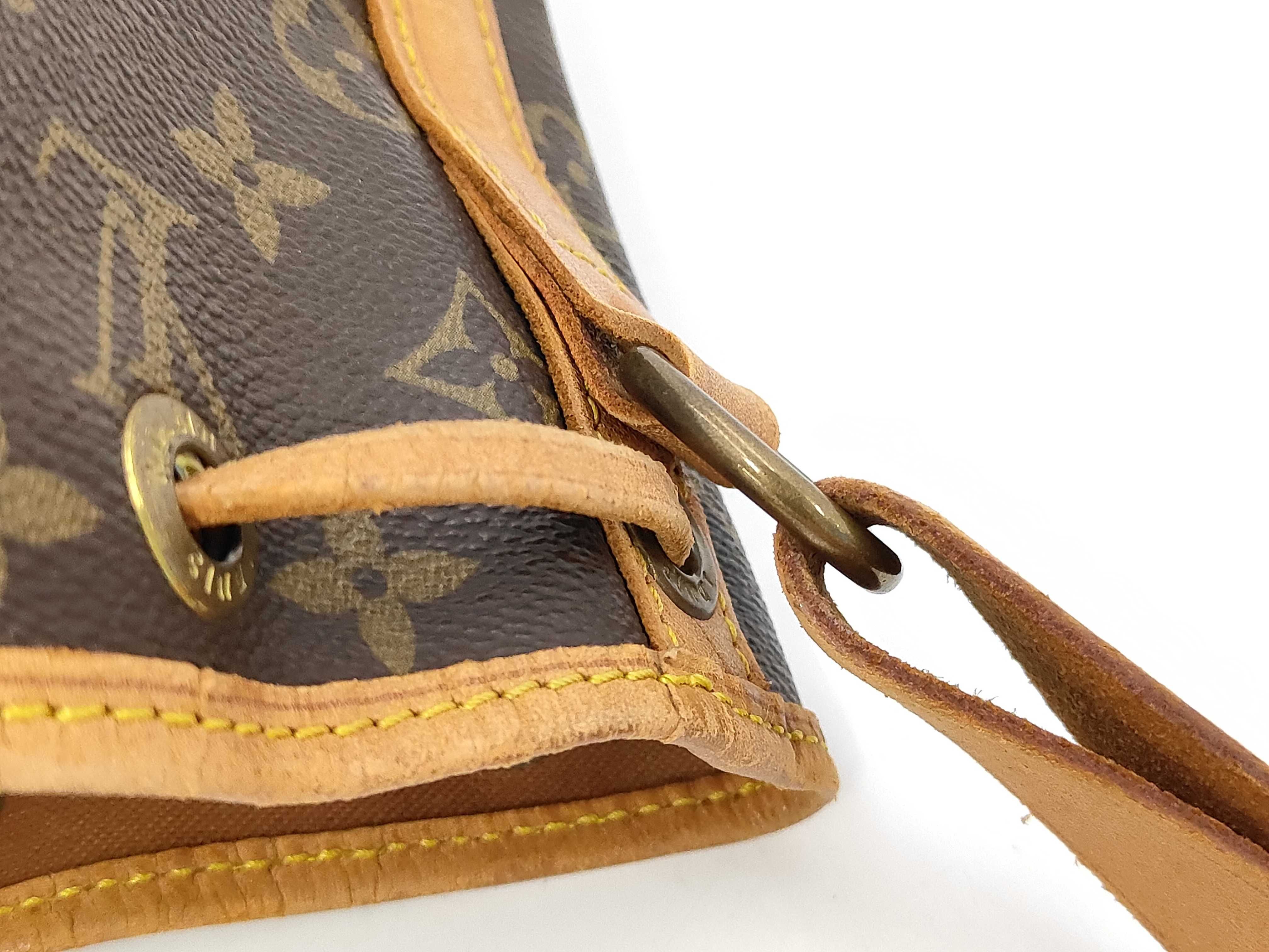 LV Monogram Petit Noé Shoulder Bag M42226 — view 7