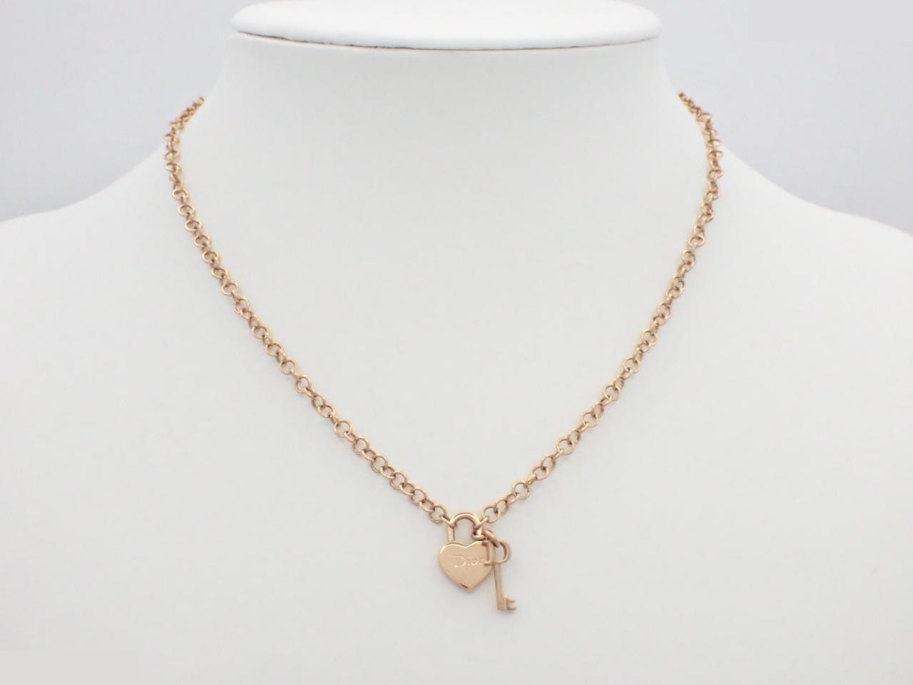 Other lines: Precious metals, necklaces, pendants — view 3