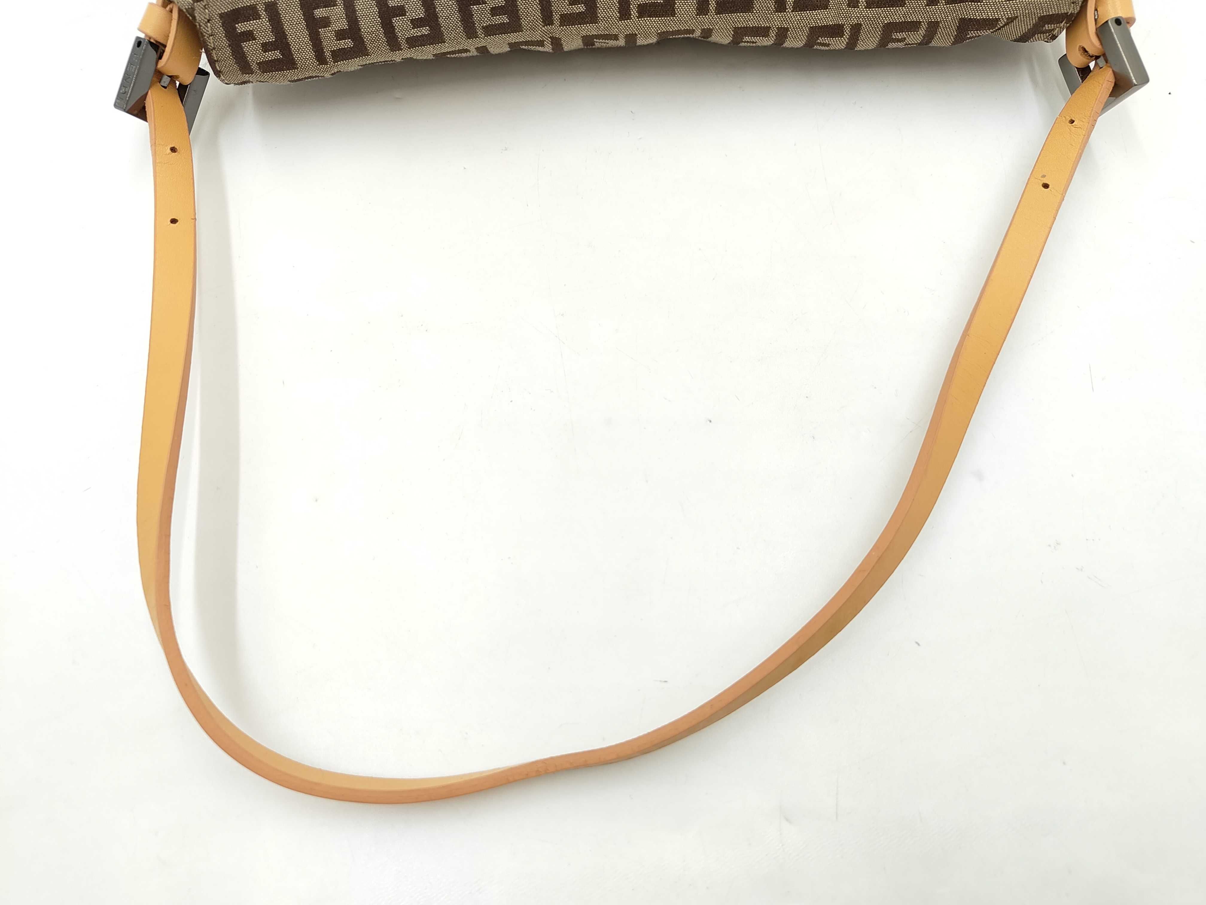 handbag — view 3