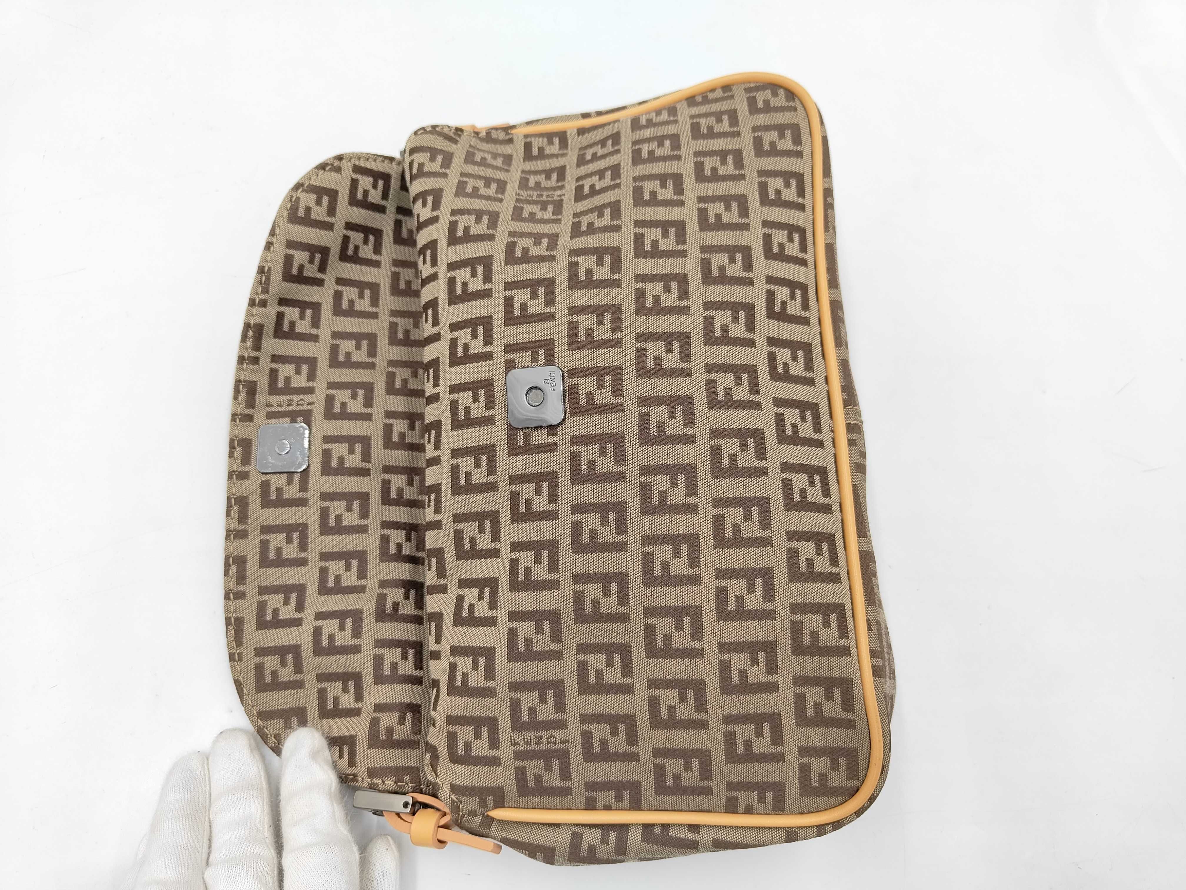 handbag — view 8
