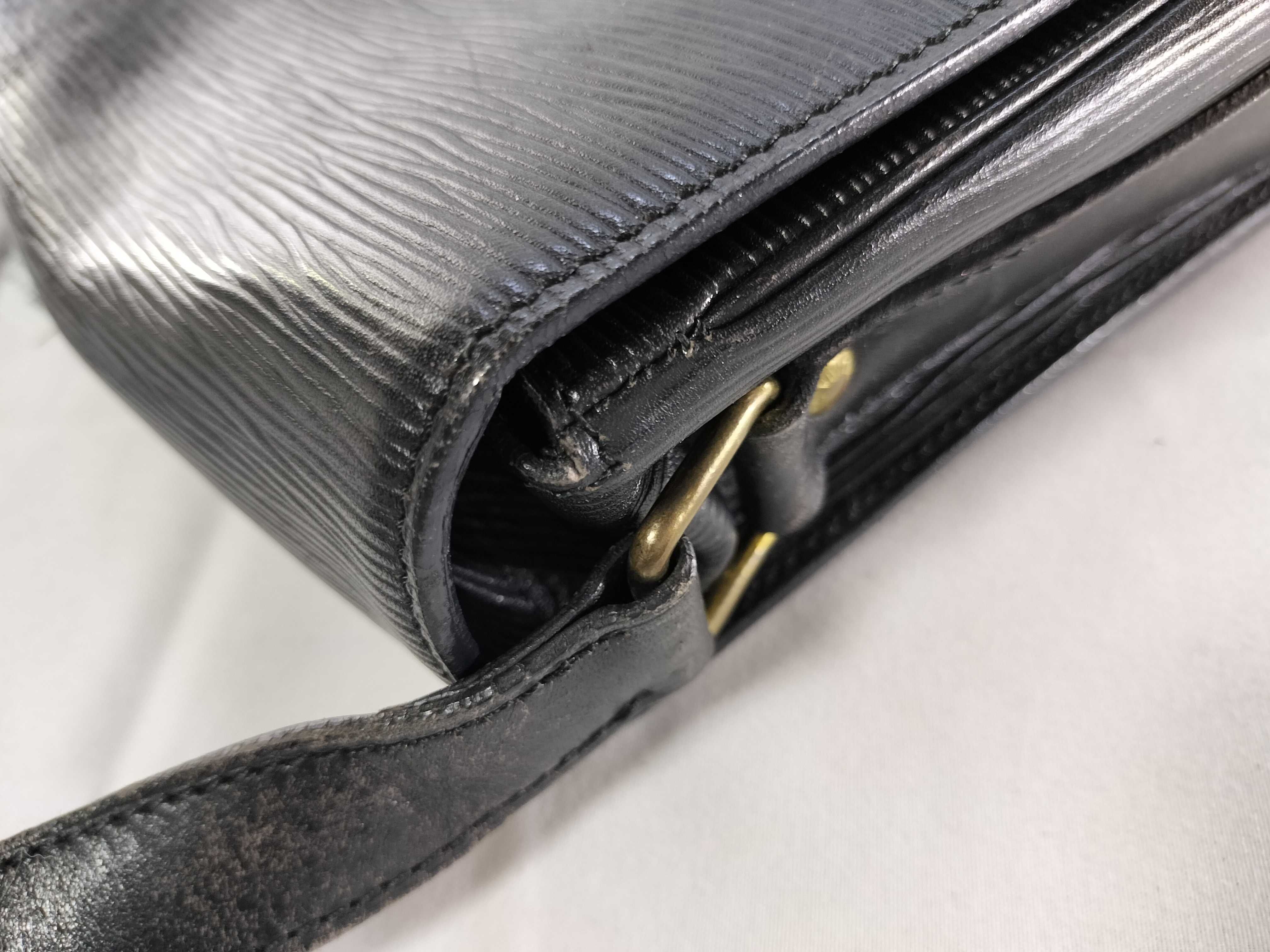 Epi M52242 Cartouchiere Shoulder Bag — view 5