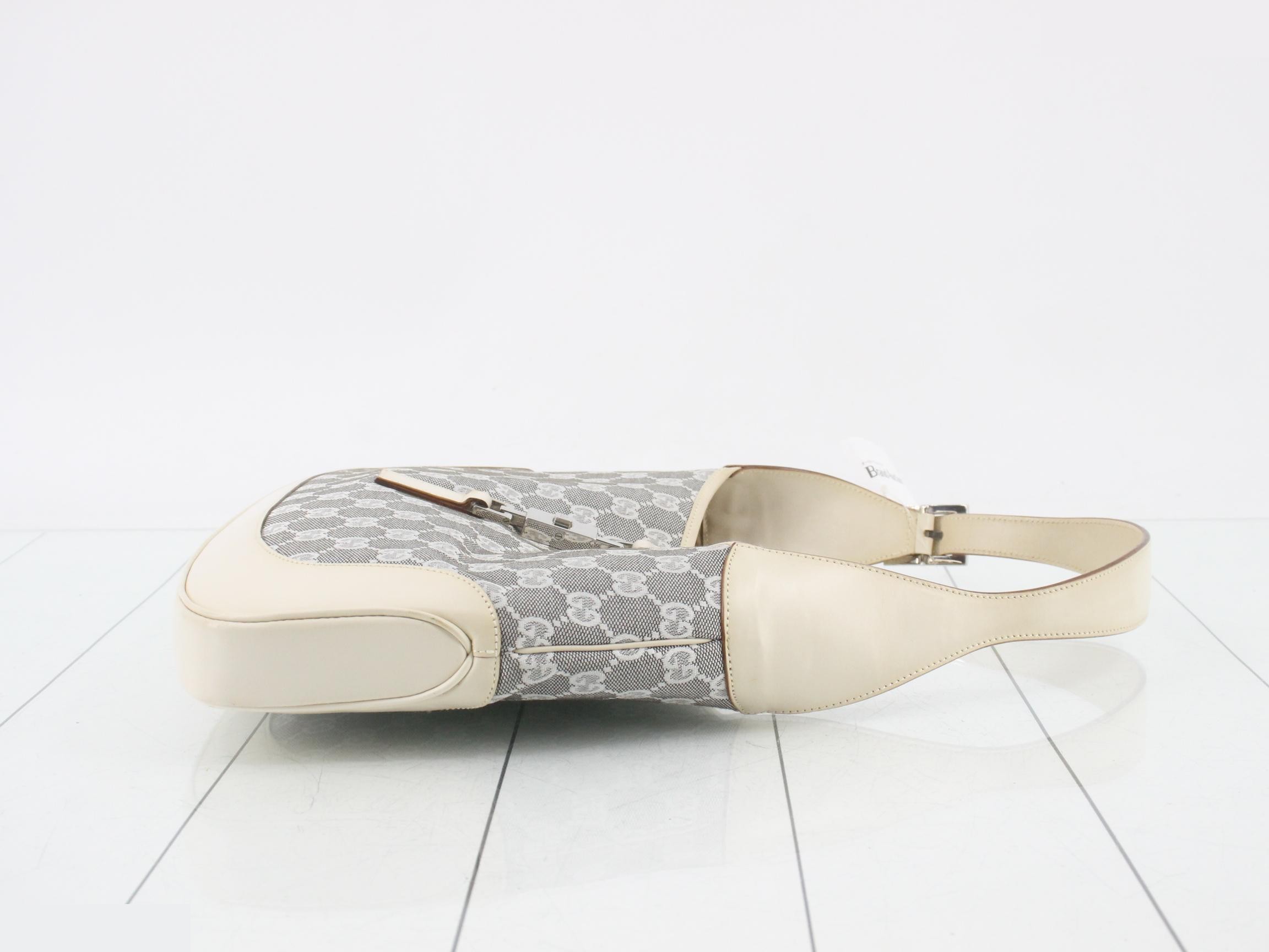 GG Canvas (Bag) - Shoulder Bag - Jackie — view 3