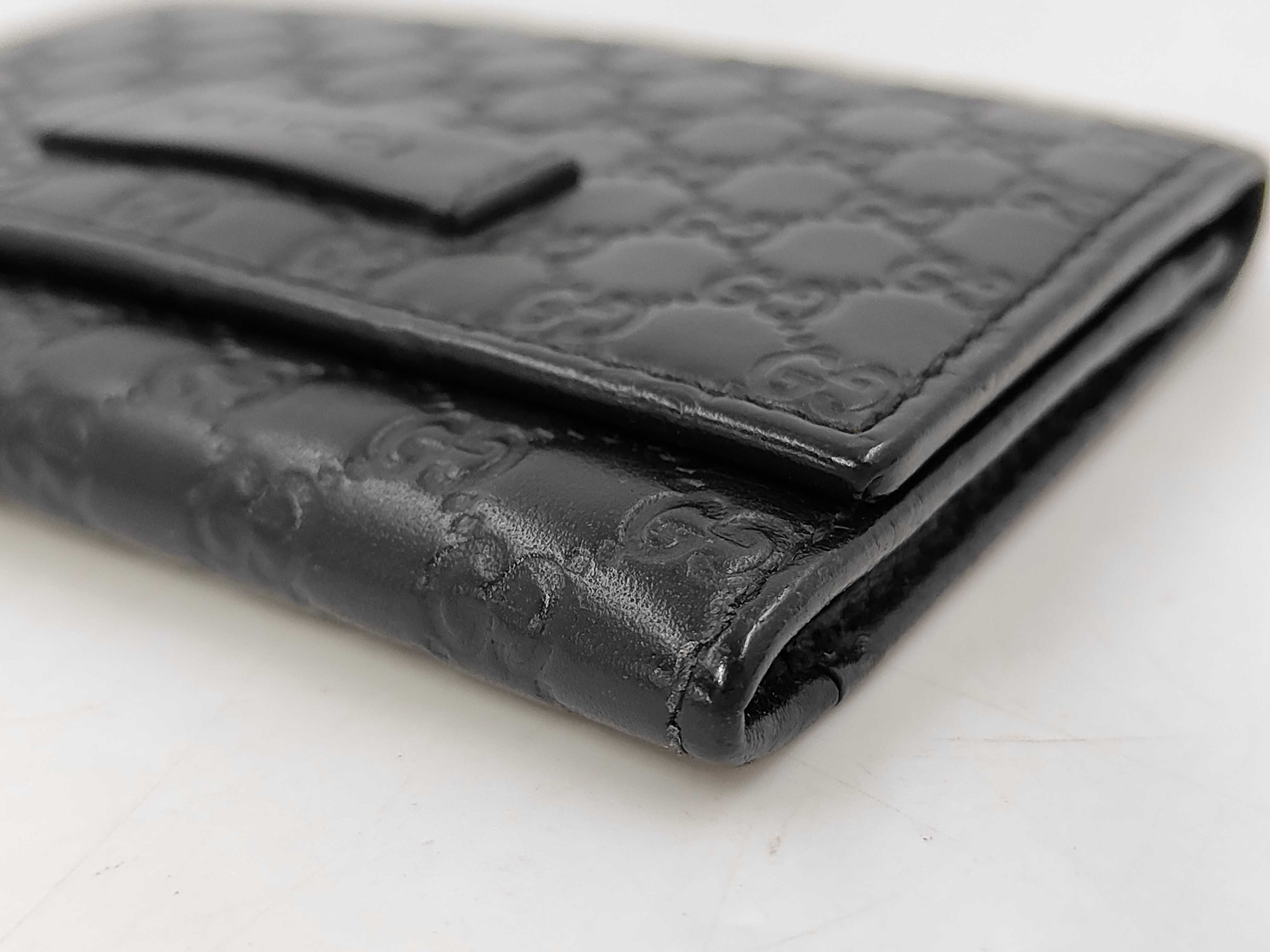coin case — view 3