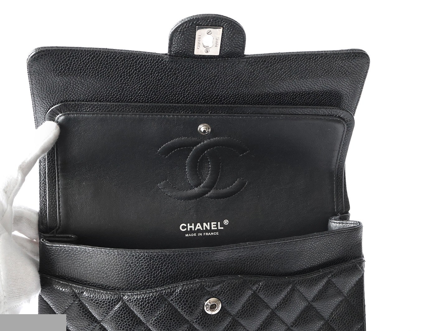 Caviar leather Matelassé 25 Double flap Double chain shoulder bag, black — view 11