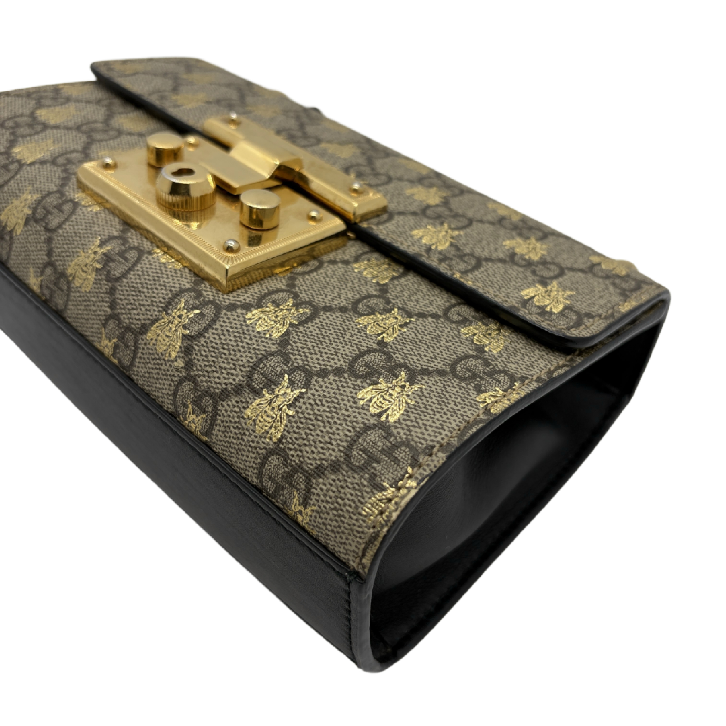 GG Supreme Bee Padlock Shoulder Bag — view 7