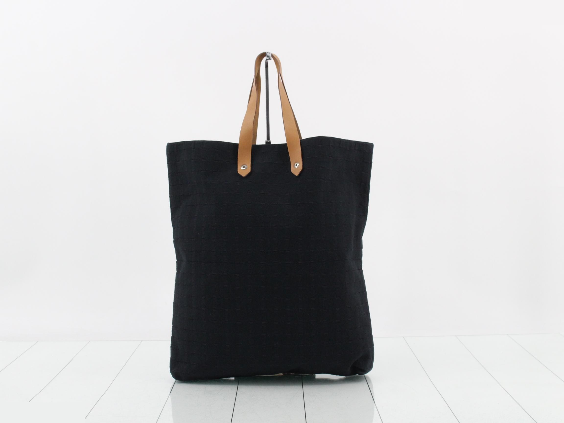 Amedaba GM Tote Bag — view 2
