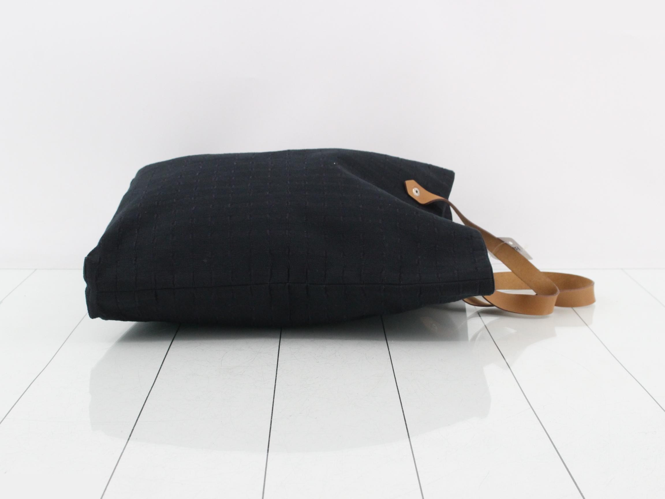 Amedaba GM Tote Bag — view 3