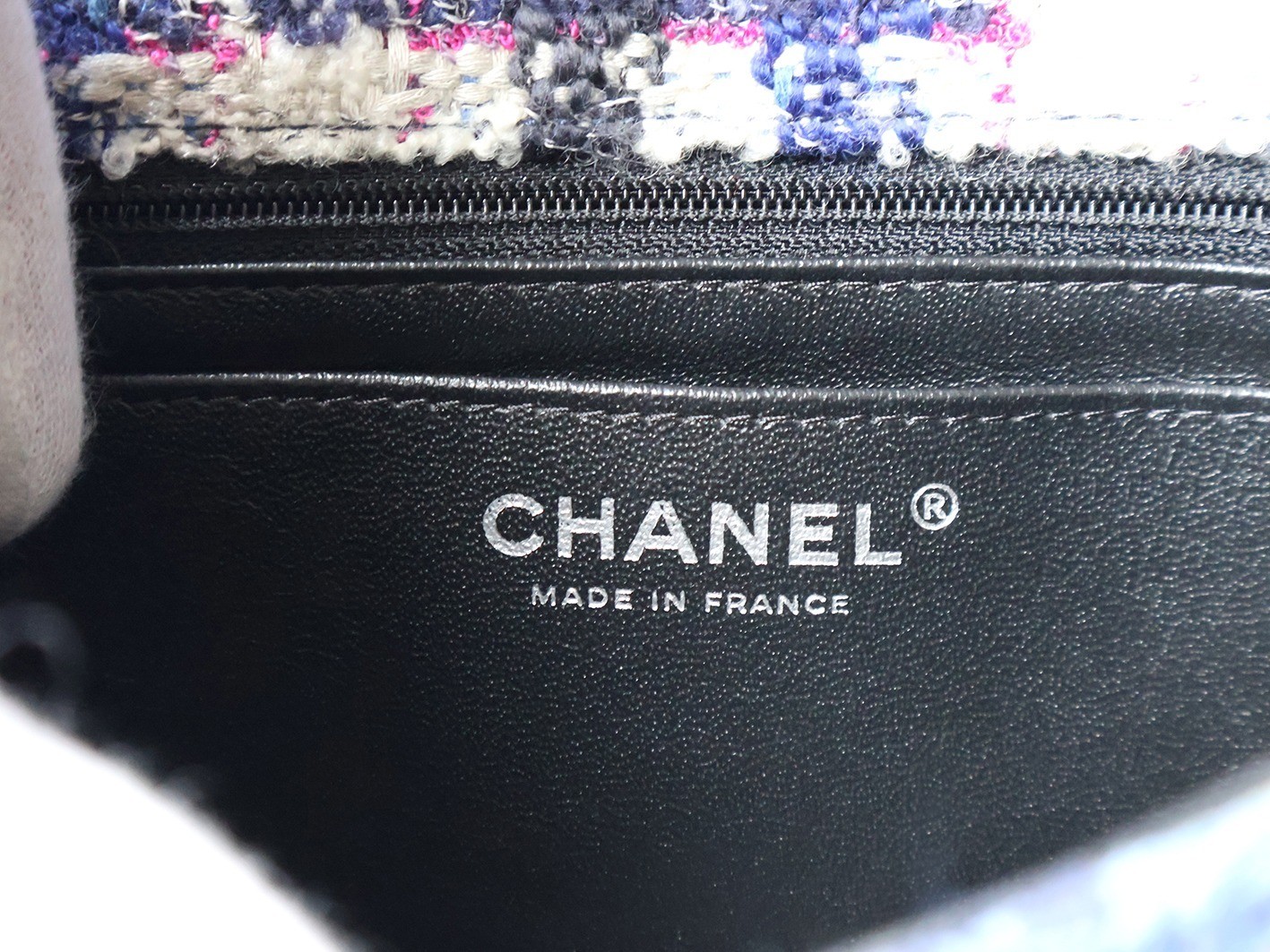 Mini Matelassé 20 Tweed Chain Shoulder Bag — view 11