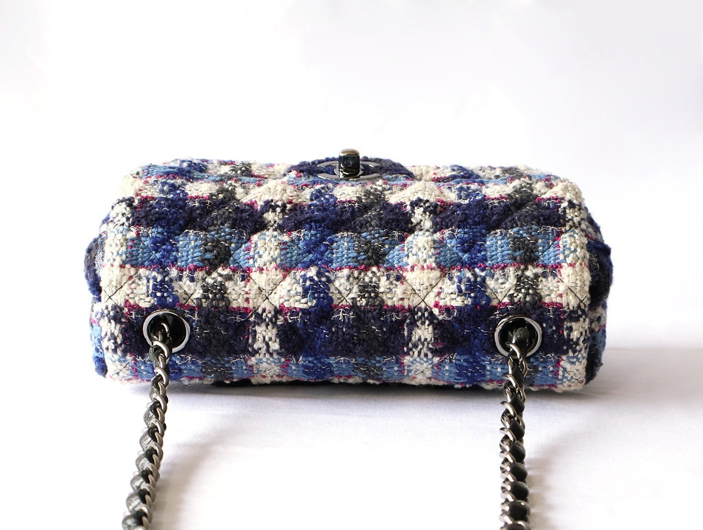 Mini Matelassé 20 Tweed Chain Shoulder Bag — view 7
