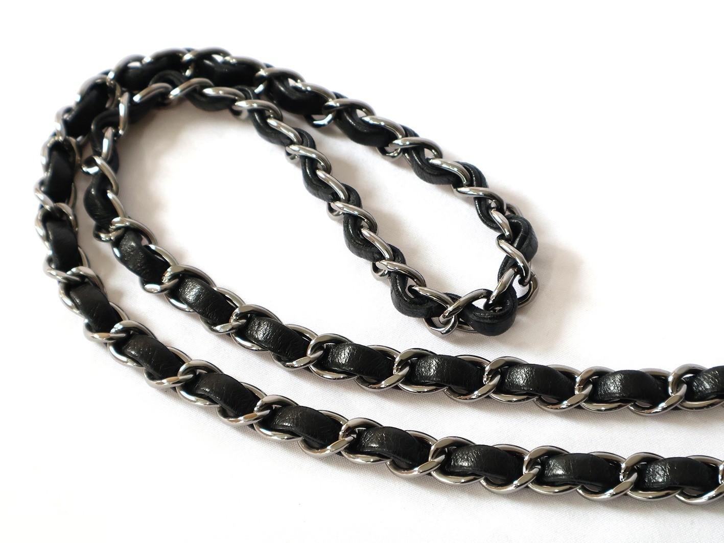 Mini Matelassé 20 Tweed Chain Shoulder Bag — view 8