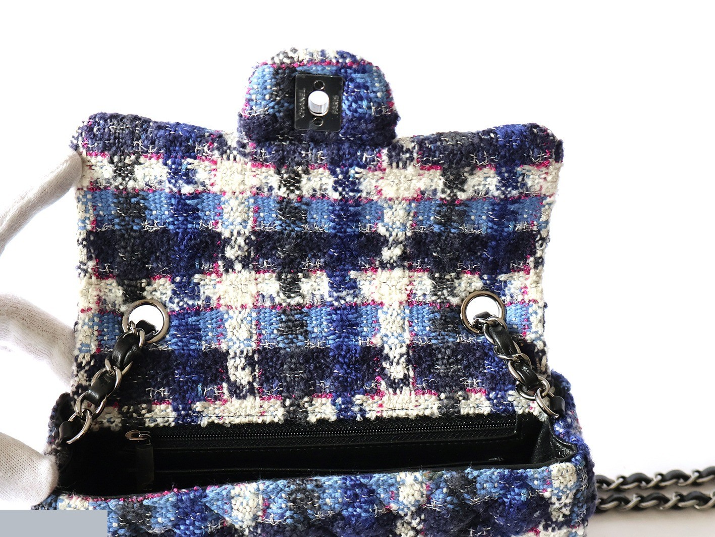 Mini Matelassé 20 Tweed Chain Shoulder Bag — view 9