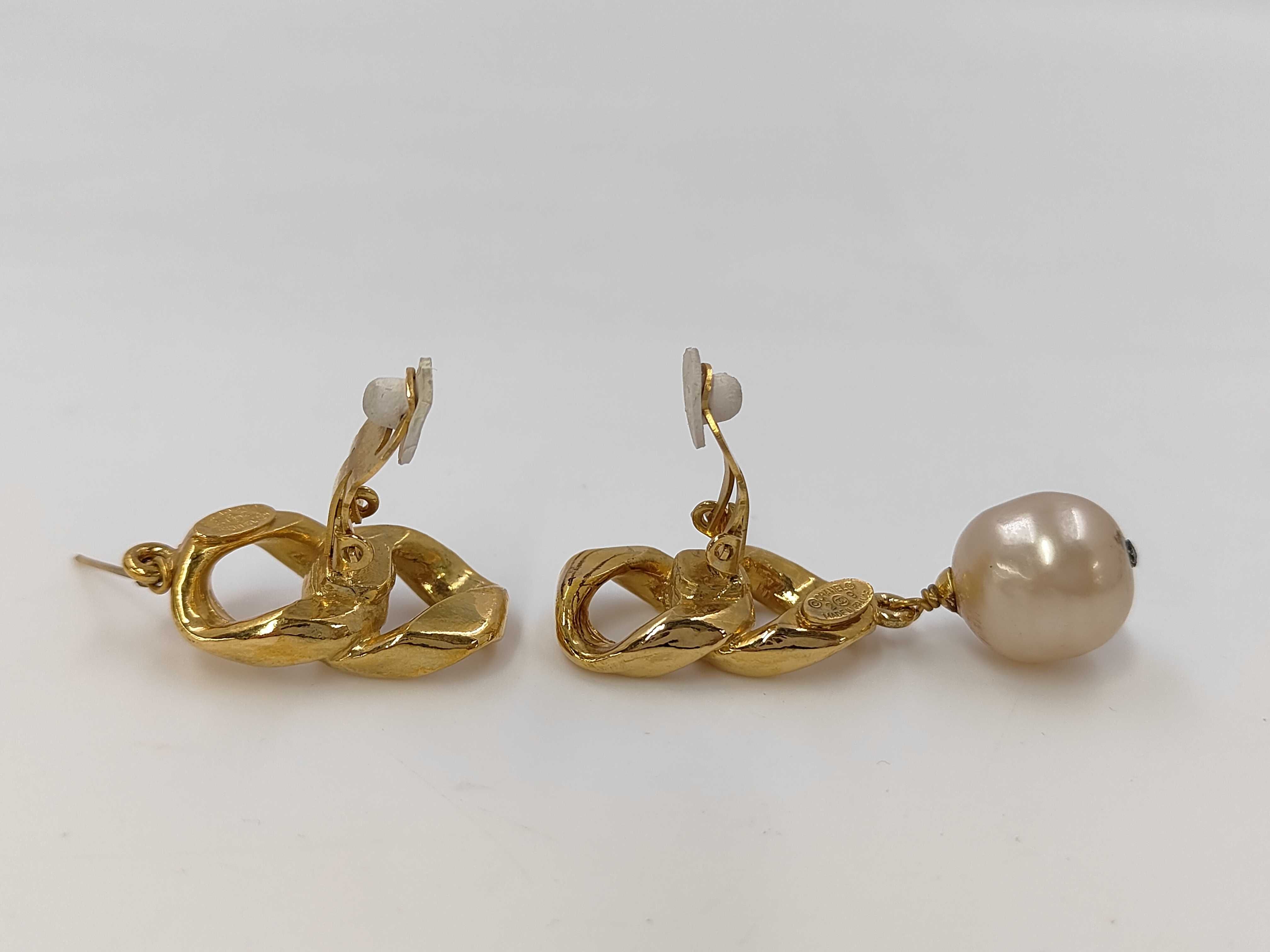 Earrings / GP Piercings — view 4