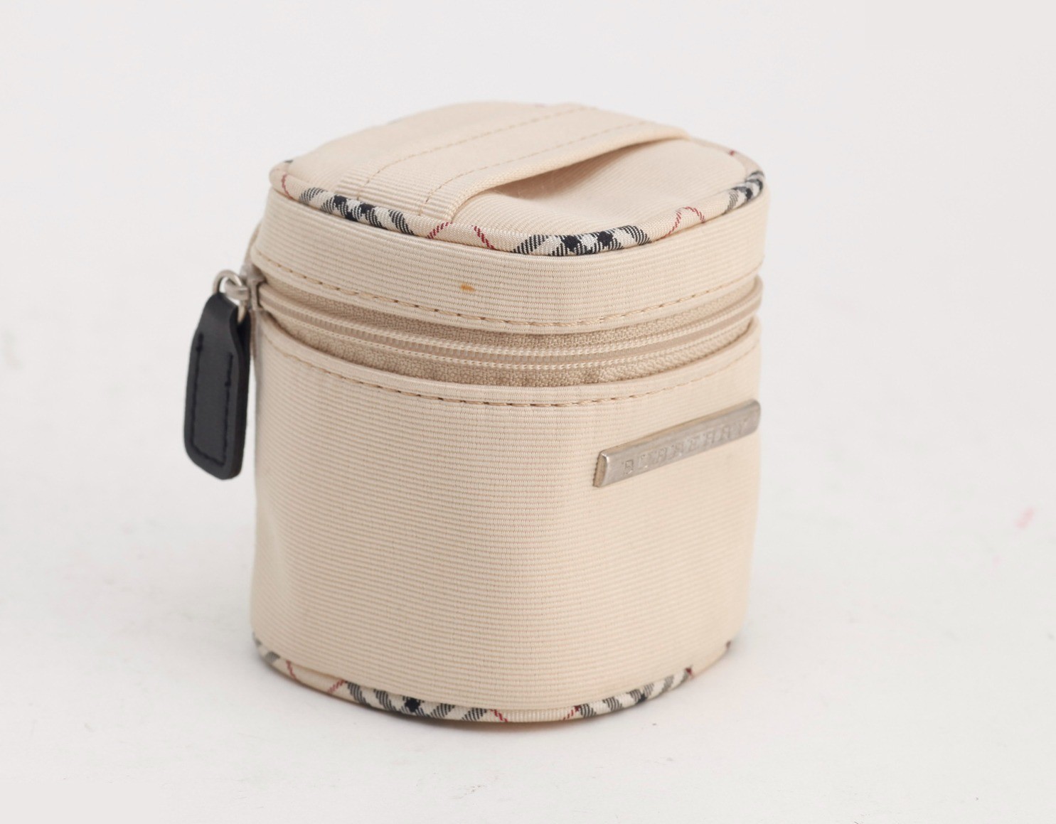 Other lines: Bags and pouches — view 2