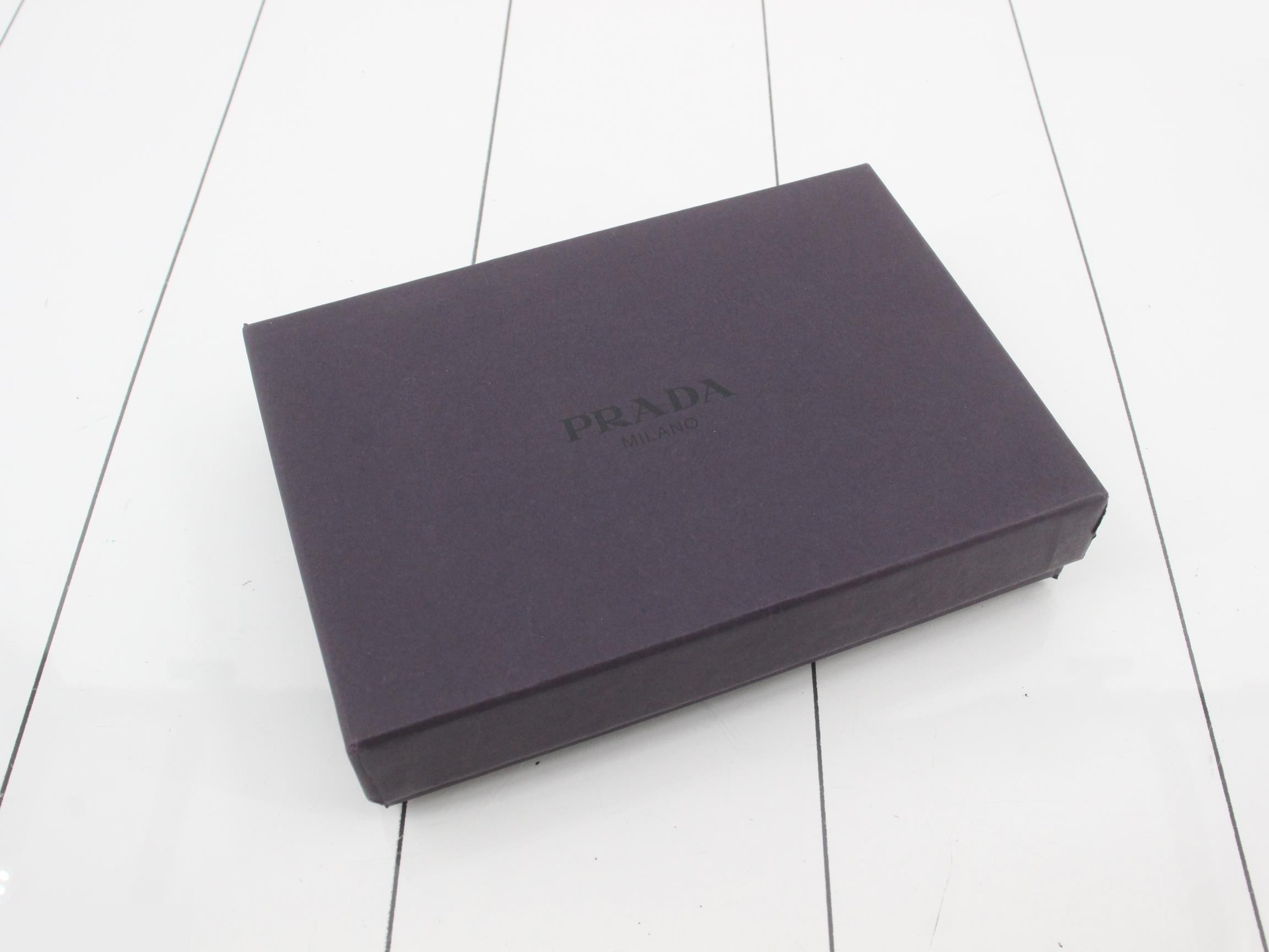 Other lines: Bags and Wallets — view 5