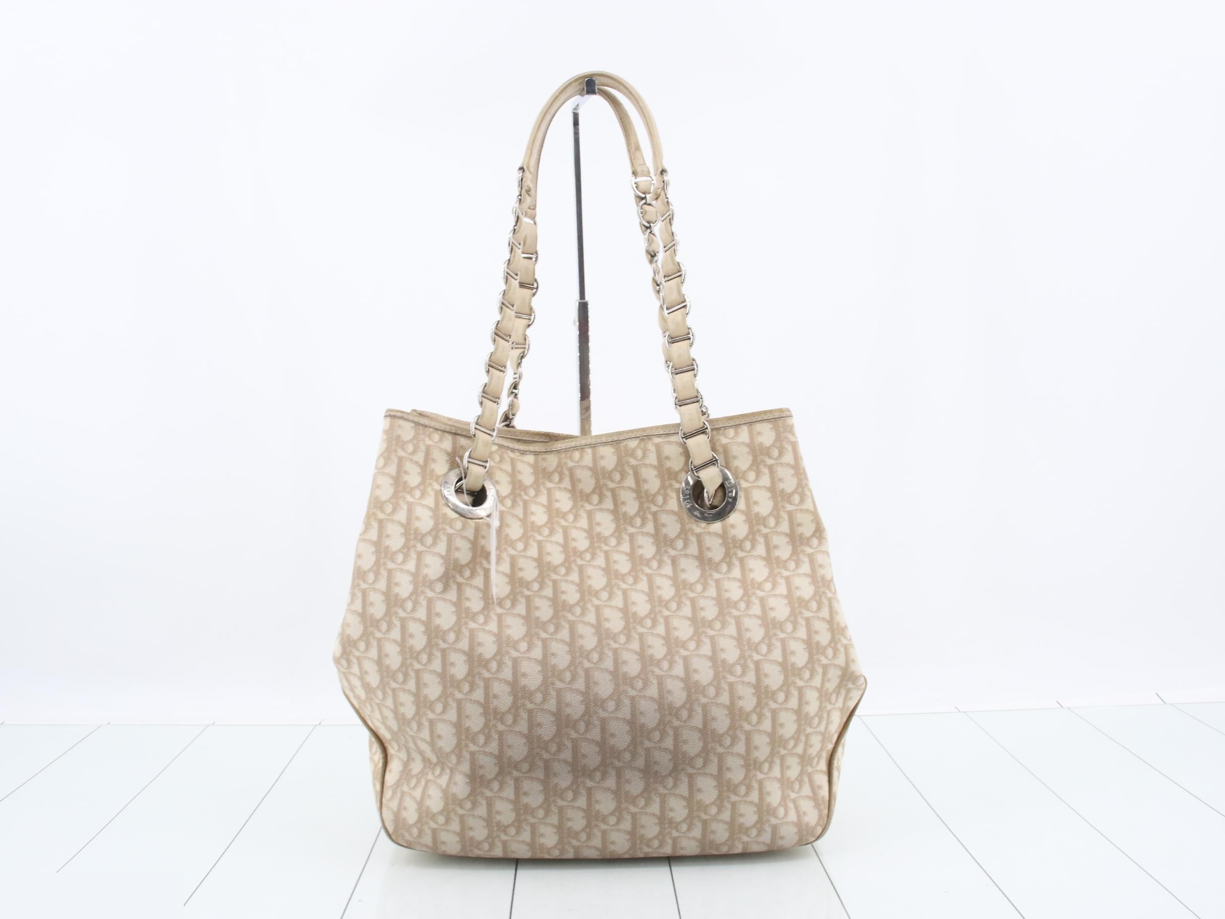 Trotter Romantic Handbag — view 2