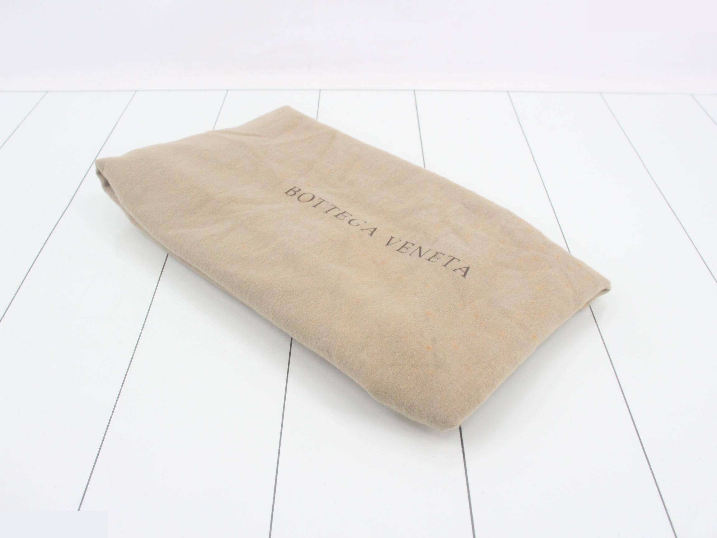 Parachute Intrecciato One-Shoulder Bag — view 7