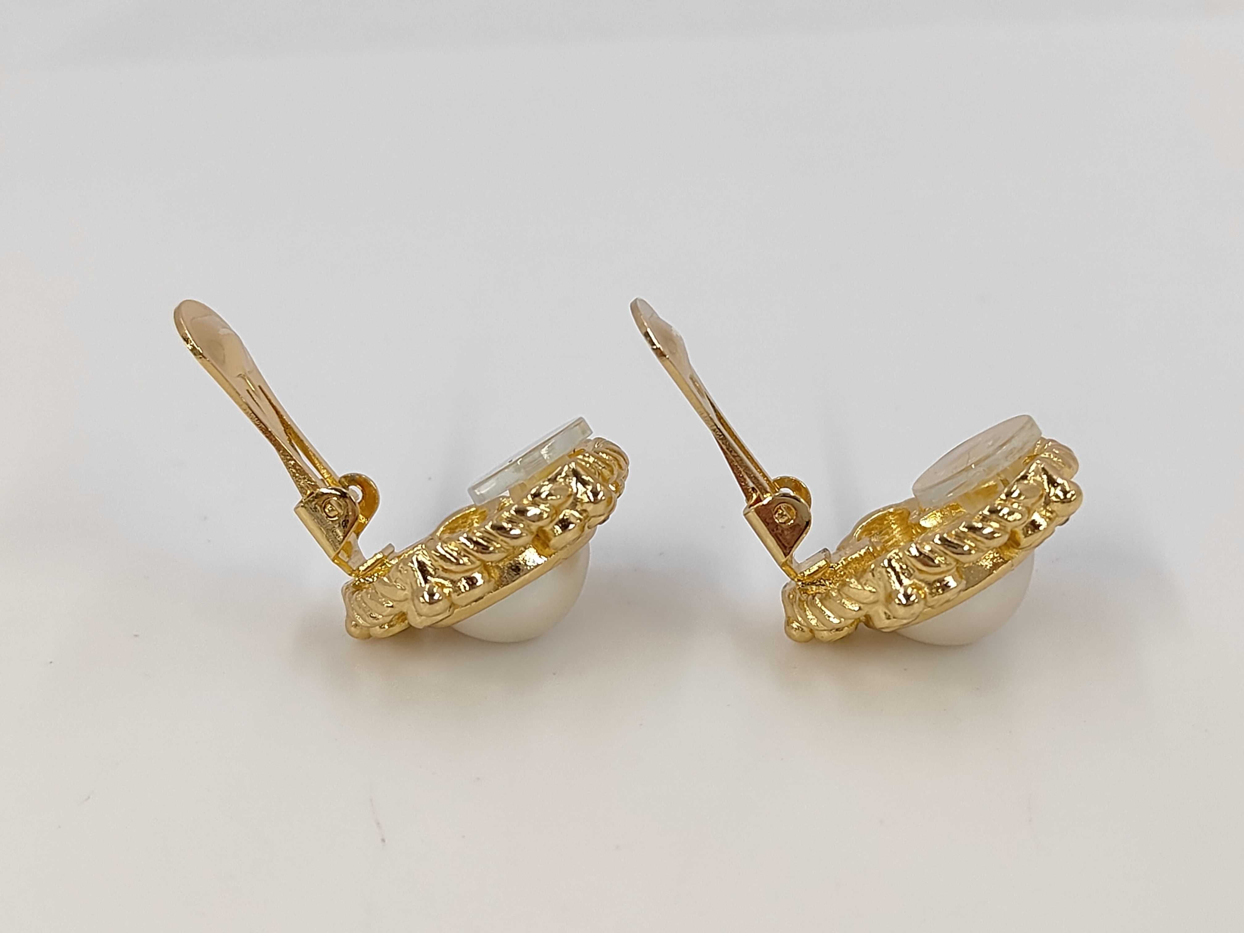 Pearl Rhinestone Gold (YG) Earrings — view 3