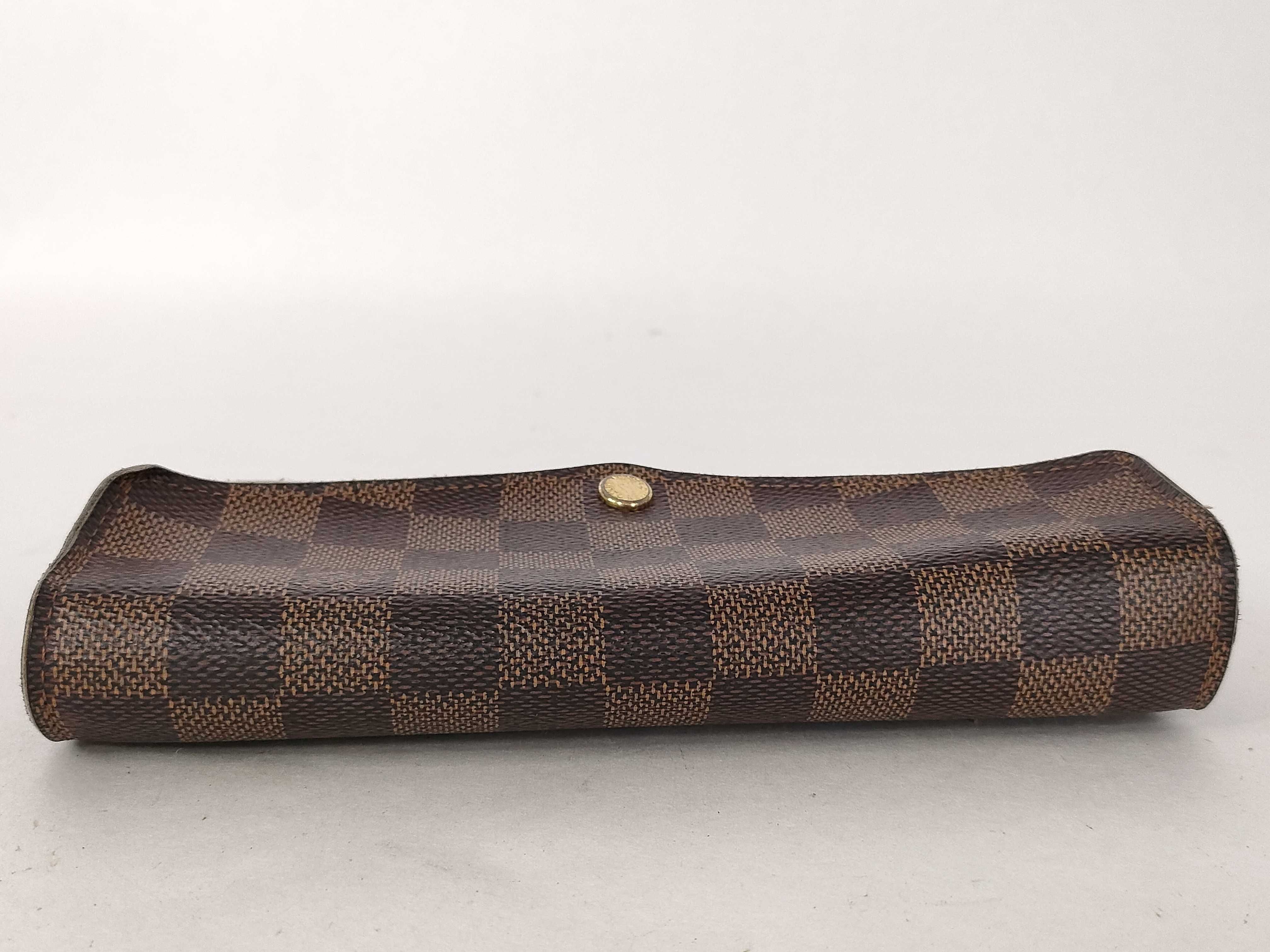 Damier Vuitton Wallet N63209 Wallet — view 5