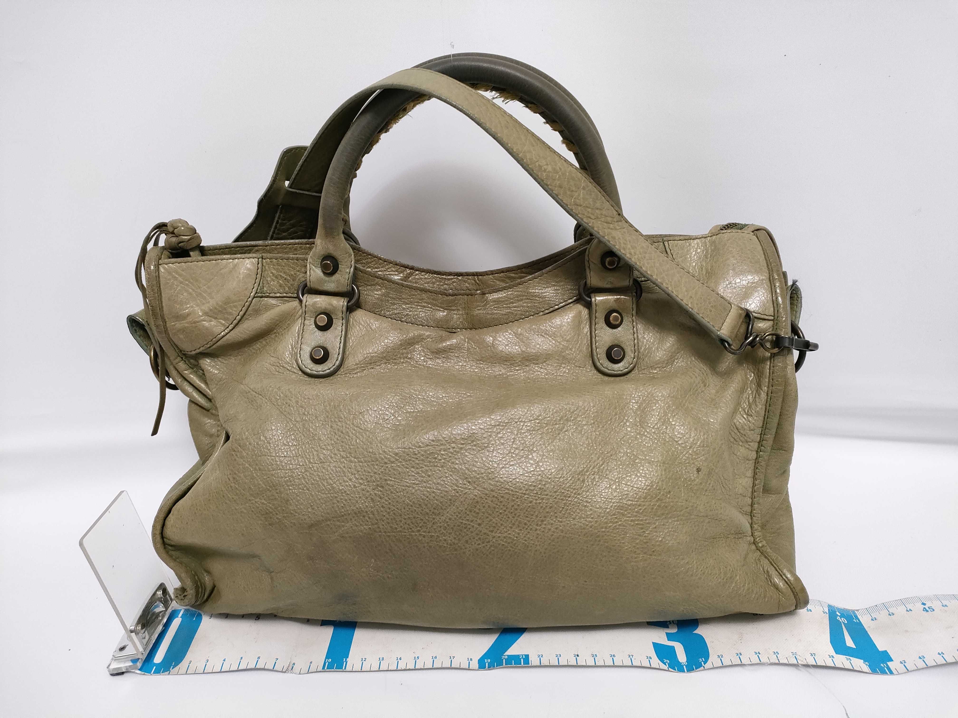 The City ID - The City Cowskin 2-Way Handbag Beige #115748 Handbag — view 2