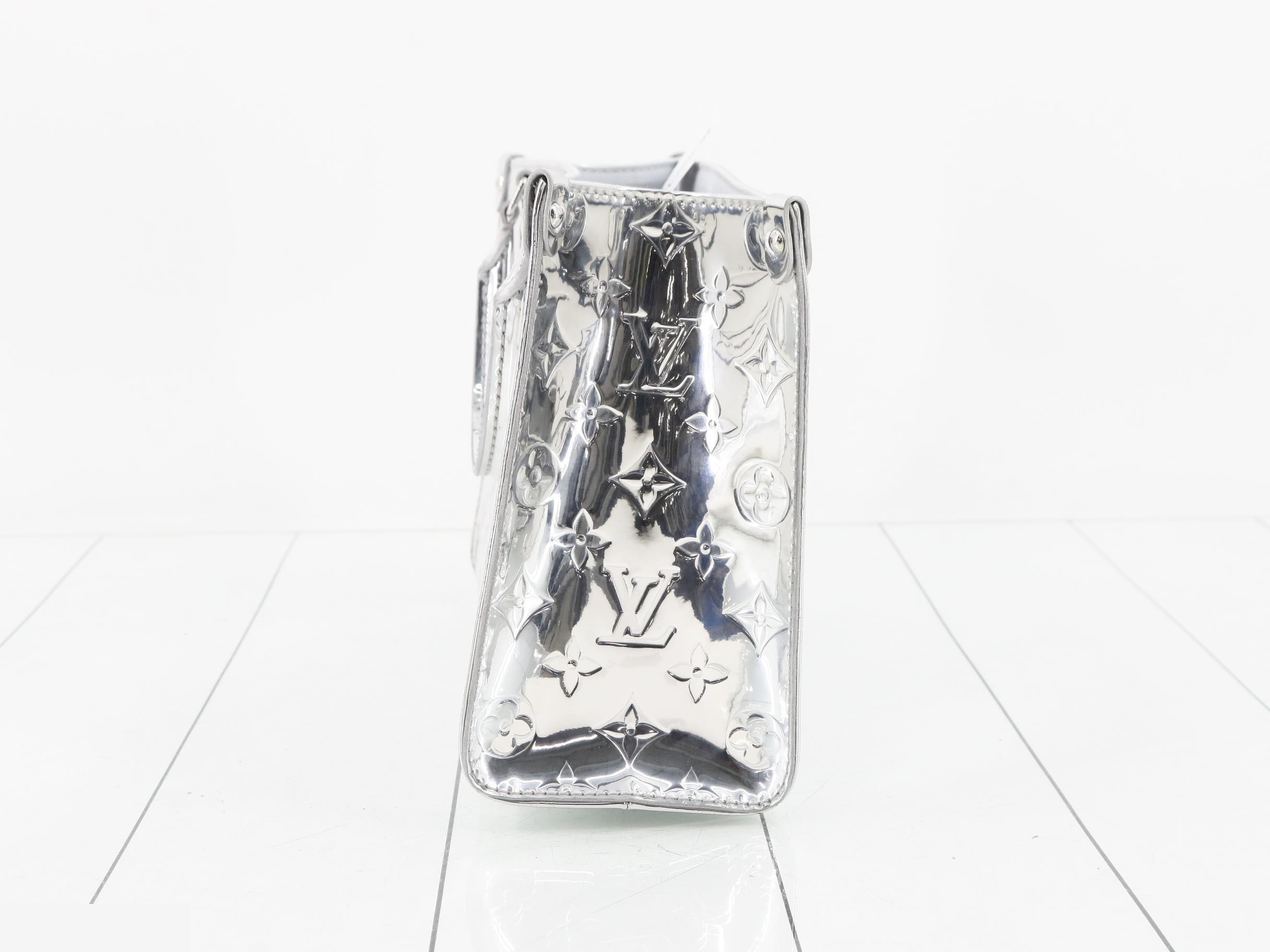 Miroir OnTheGo PM Silver 2-Way Handbag — view 3