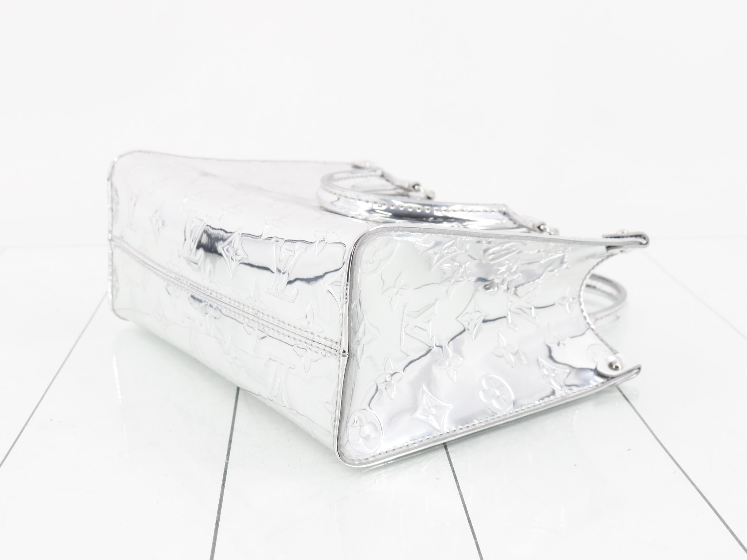 Miroir OnTheGo PM Silver 2-Way Handbag — view 6