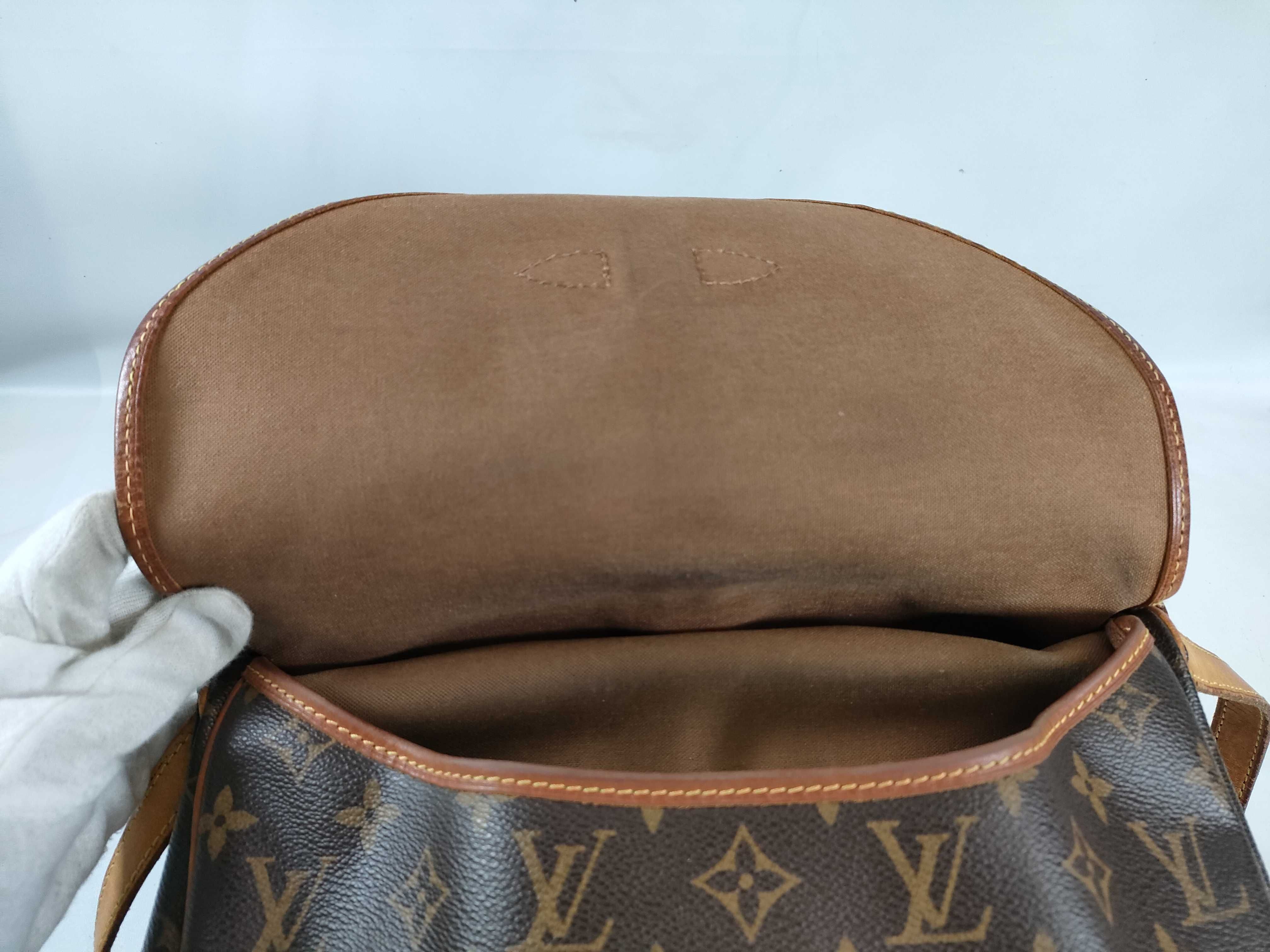 Monogram Louis Vuitton Monogram Shoulder Bag Saumur 30 M42256 Shoulder Bag — view 14