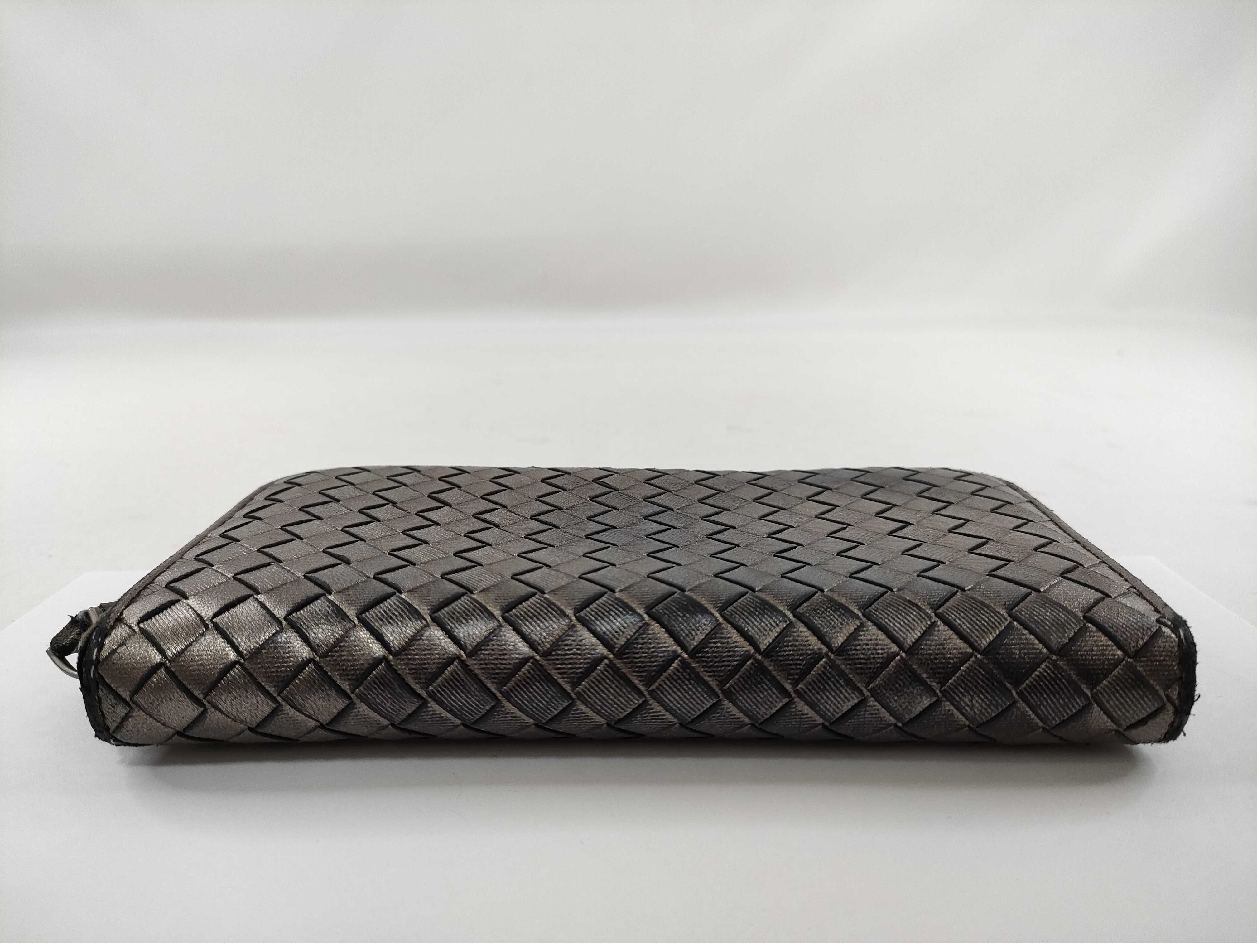 Intrecciato Round Zip Wallet — view 3