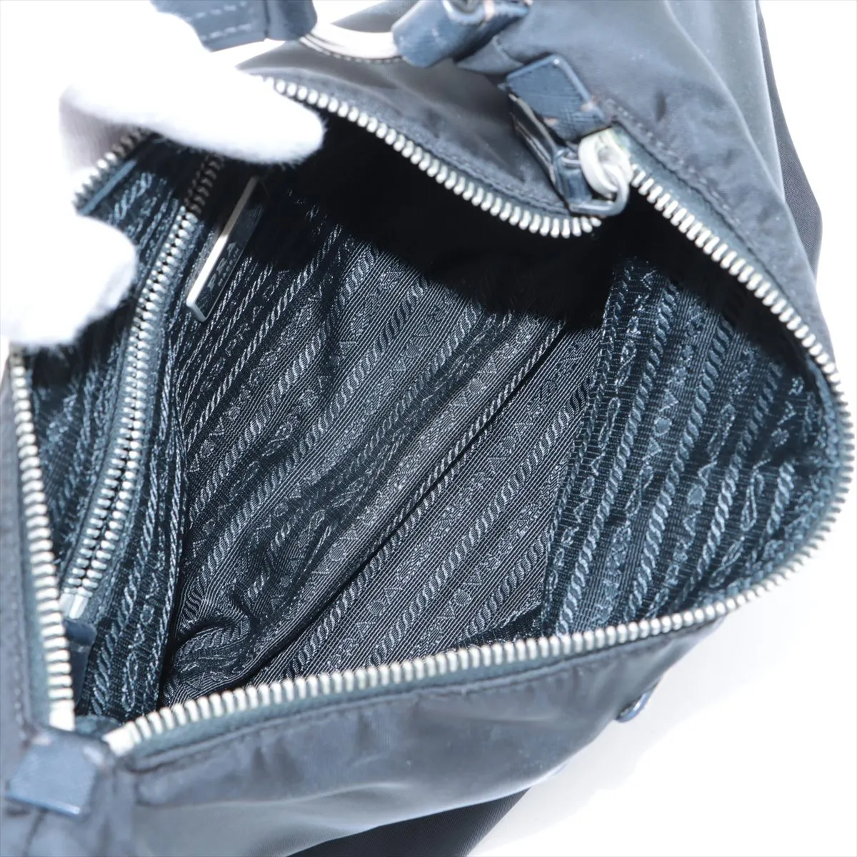 Tessuto Nylon x Leather Shoulder Bag Black — view 7