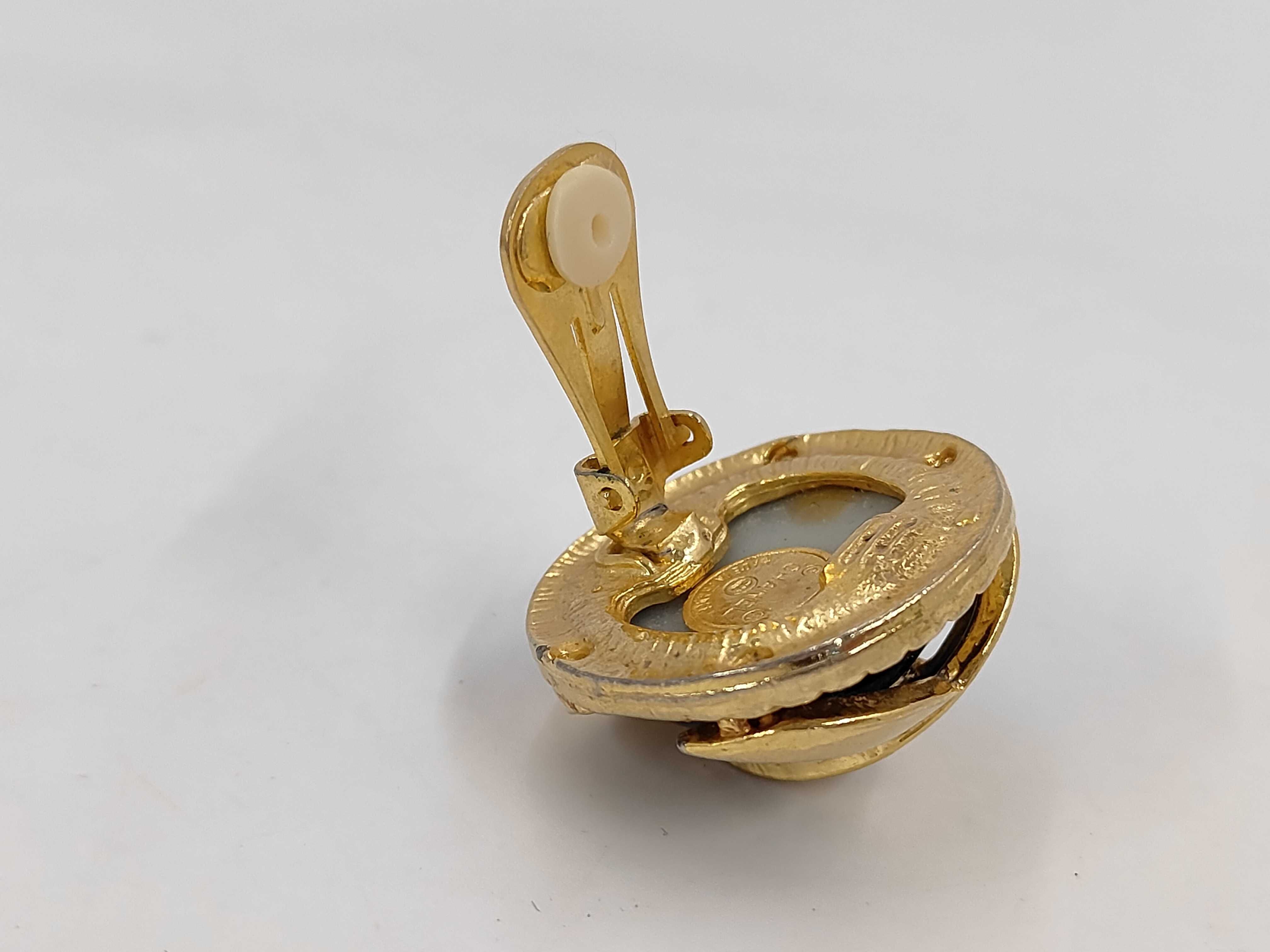 earrings — view 6