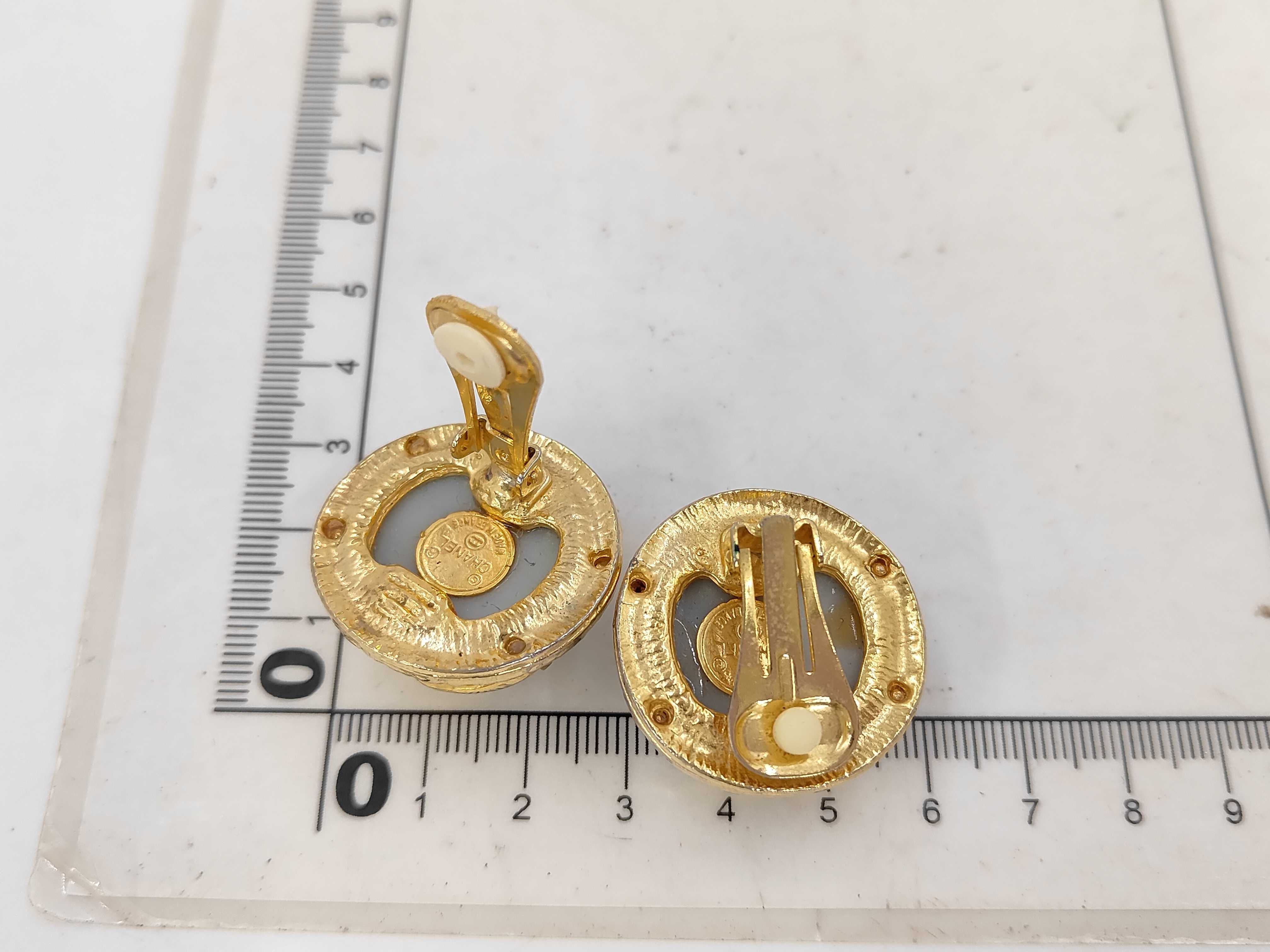 earrings — view 7