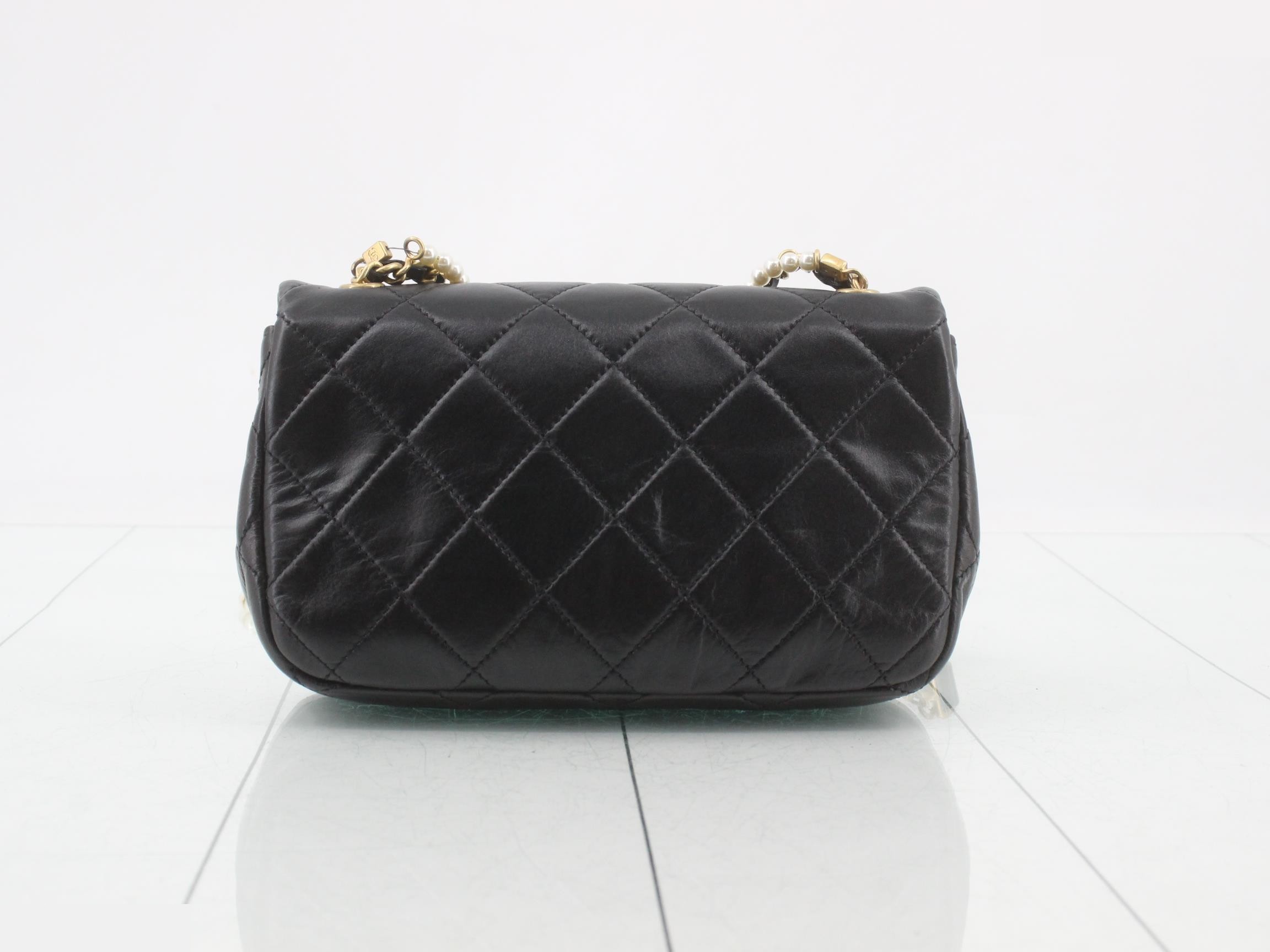 Matelassé (bag) - Pearl Shoulder Bag — view 2