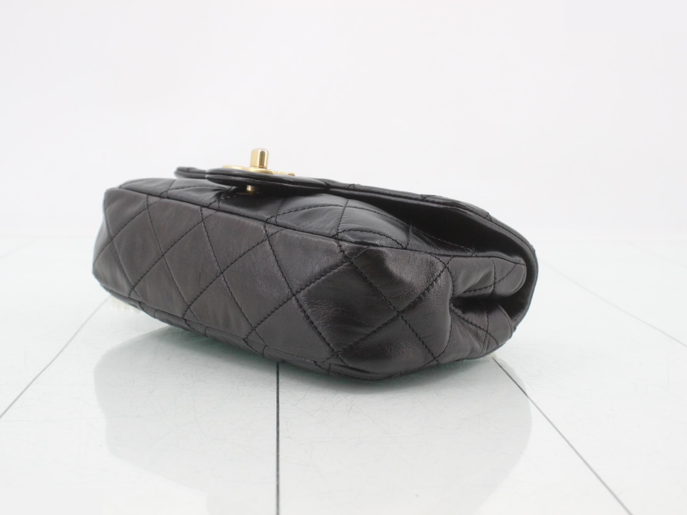 Matelassé (bag) - Pearl Shoulder Bag — view 6