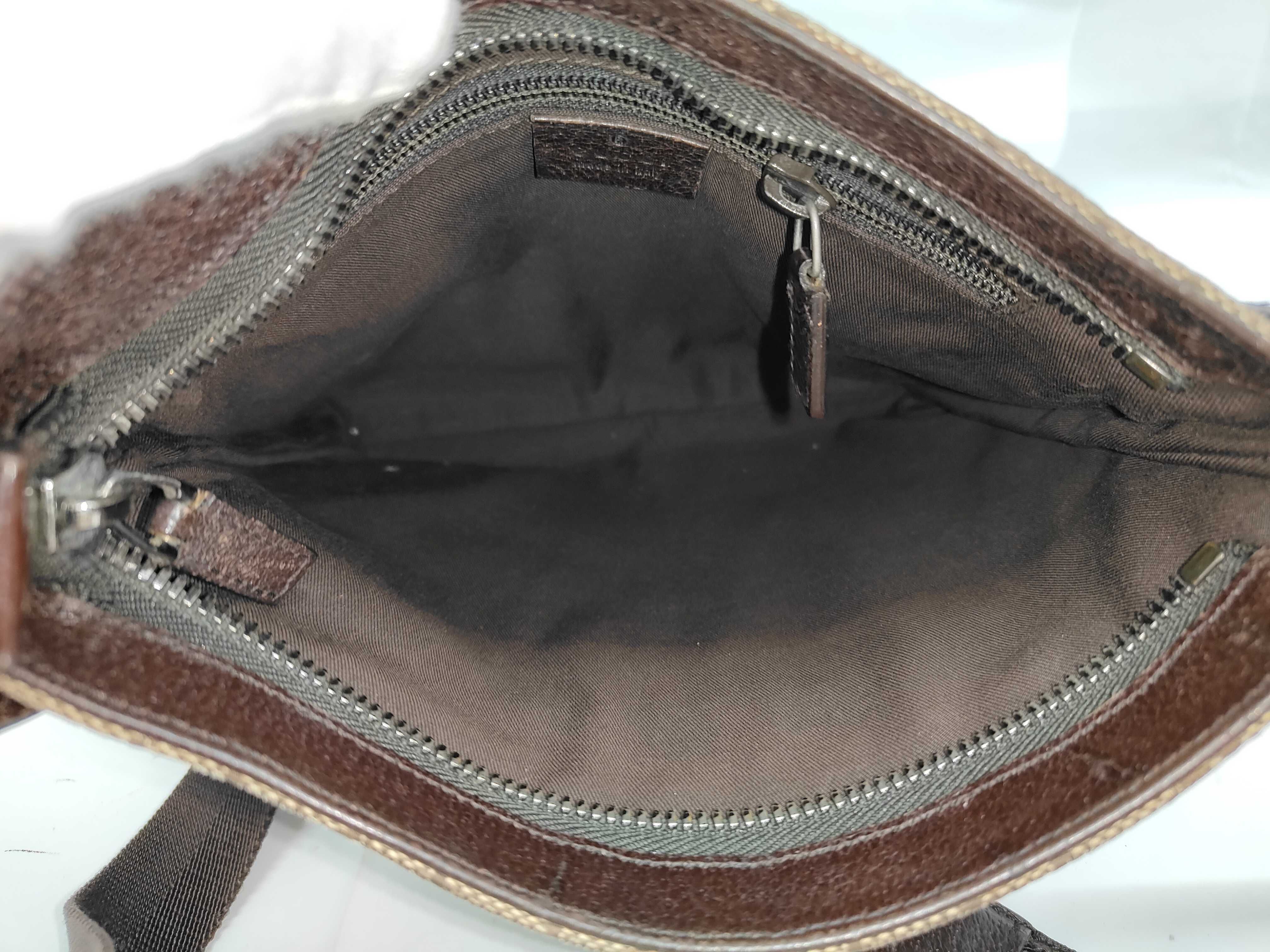 GG Crossbody Bag Shoulder Bag — view 7