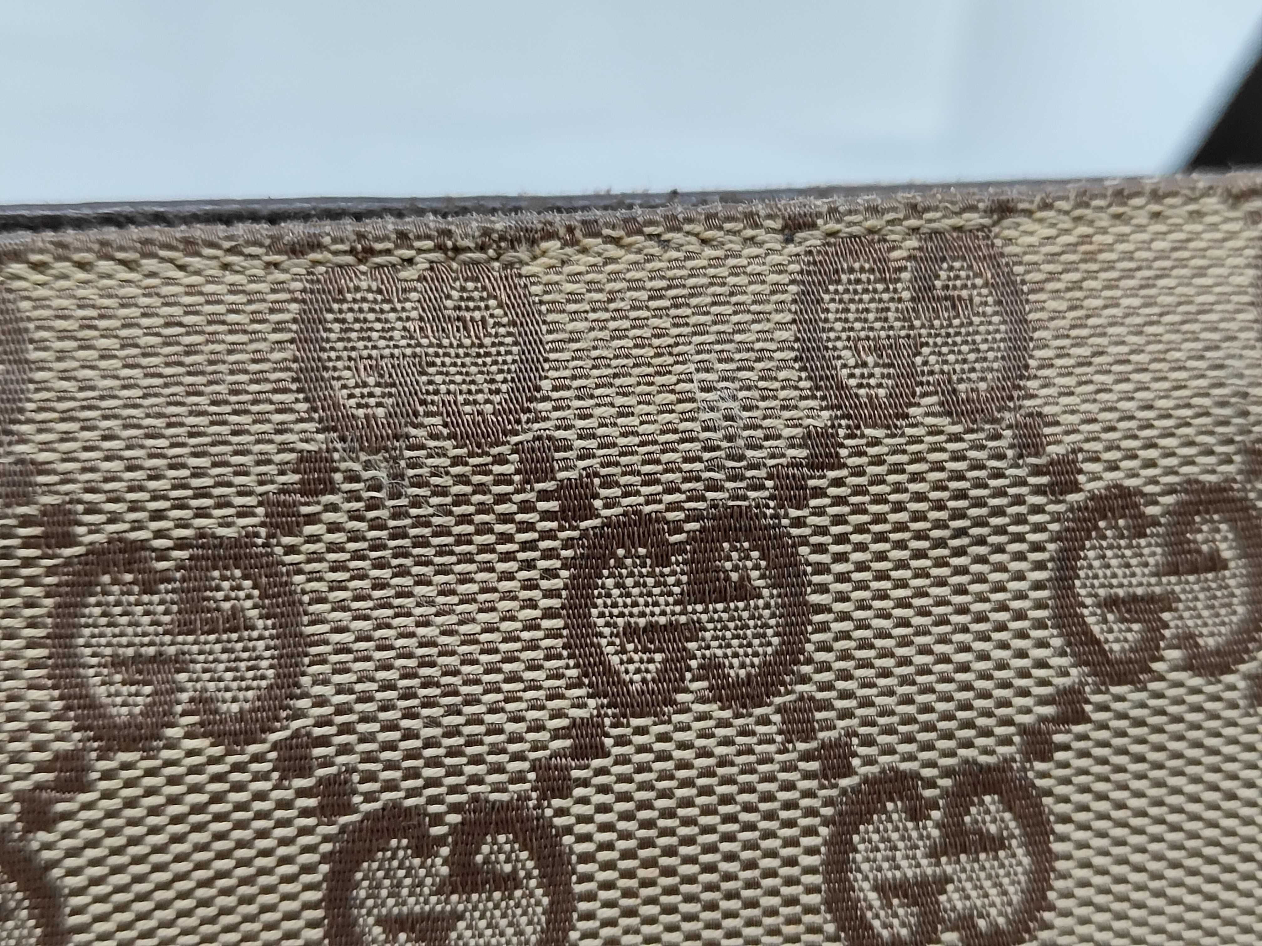 GG Crossbody Bag Shoulder Bag — view 9