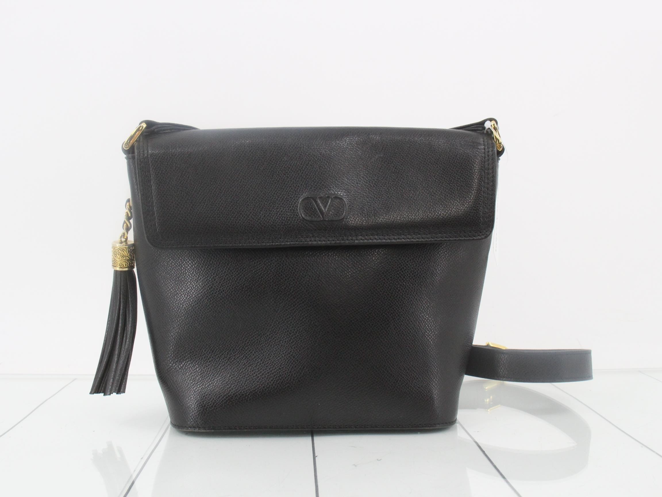 tassel shoulder bag