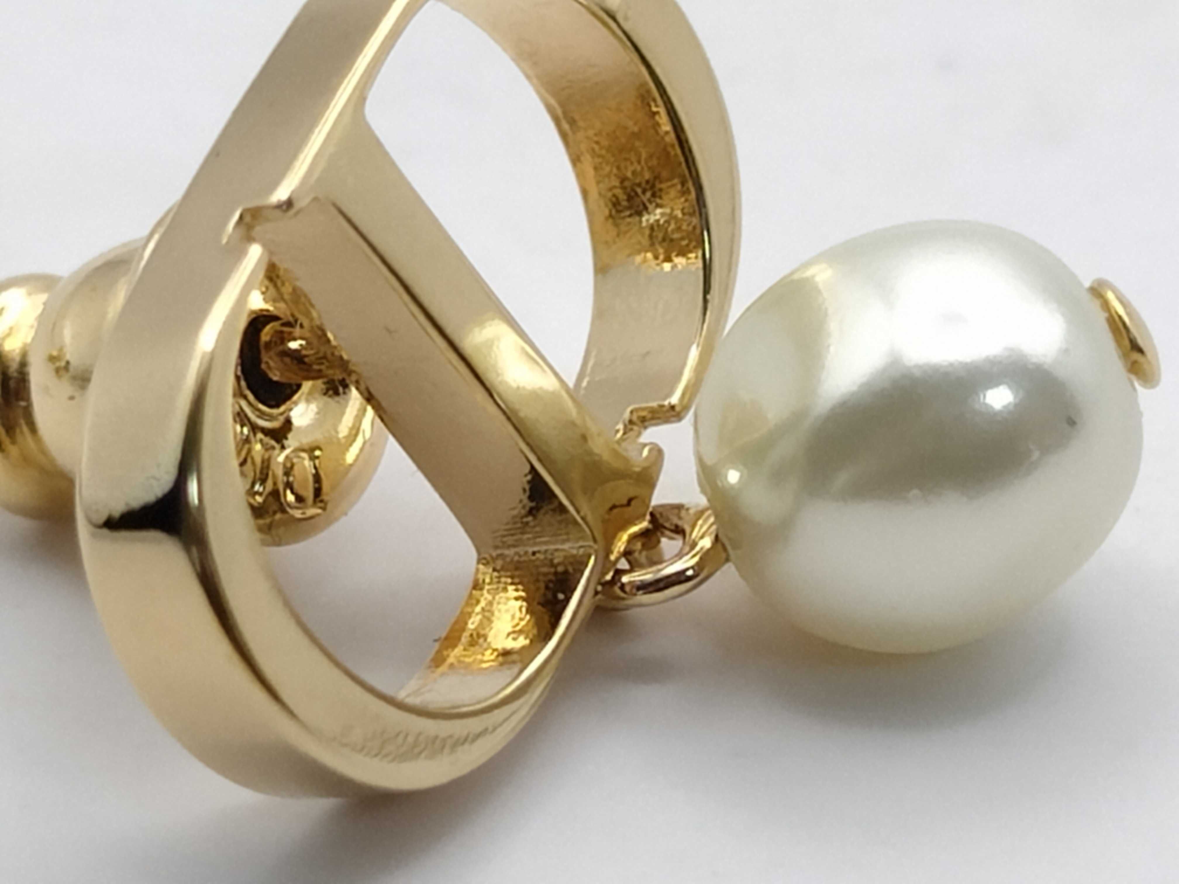 Petite CD Resin Pearl Earrings — view 3