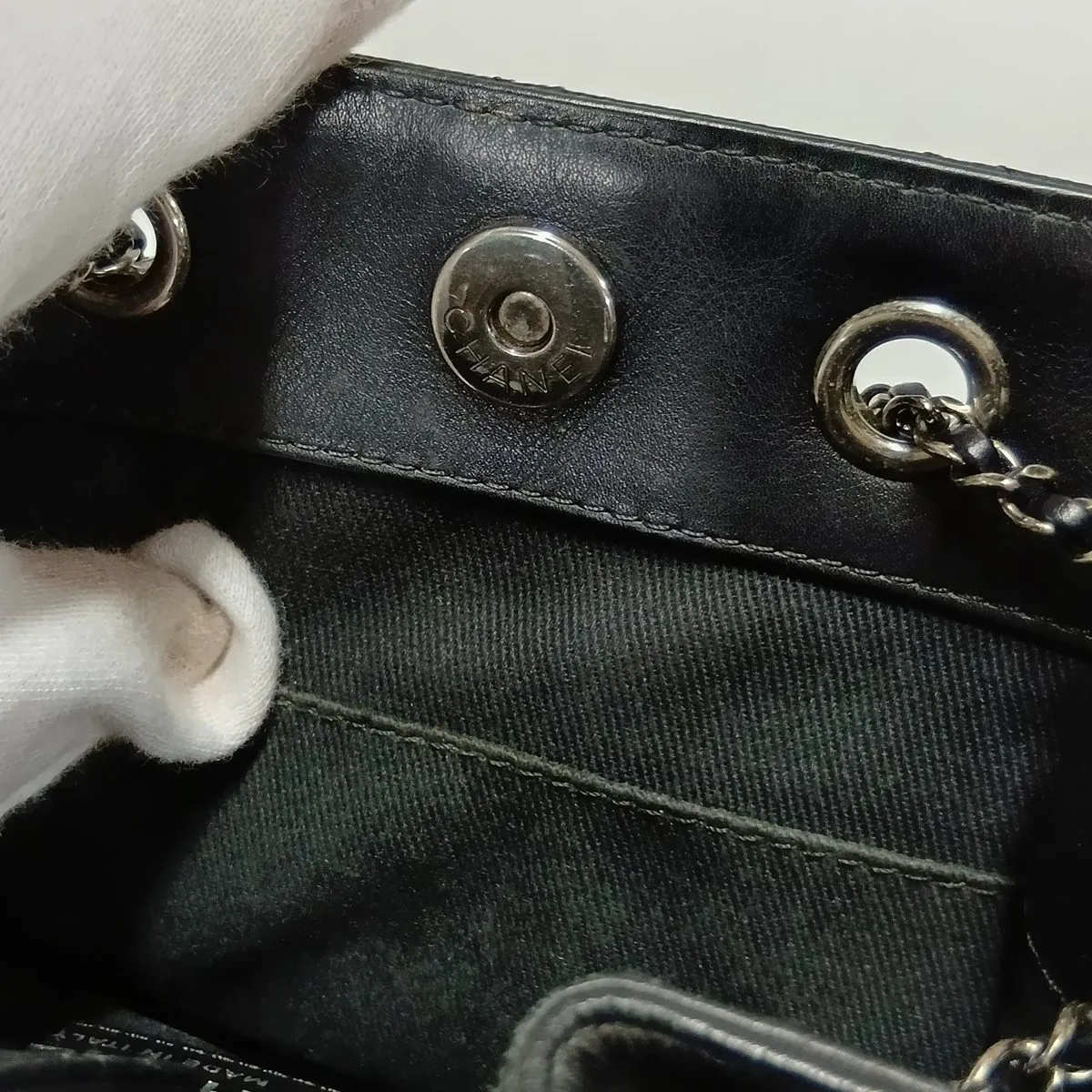 Matelassé Caviar Skin 2-Way Handbag, Drawstring Closure, Black with Gunmetal Hardware, 22471283, Serial Number 22 — view 14