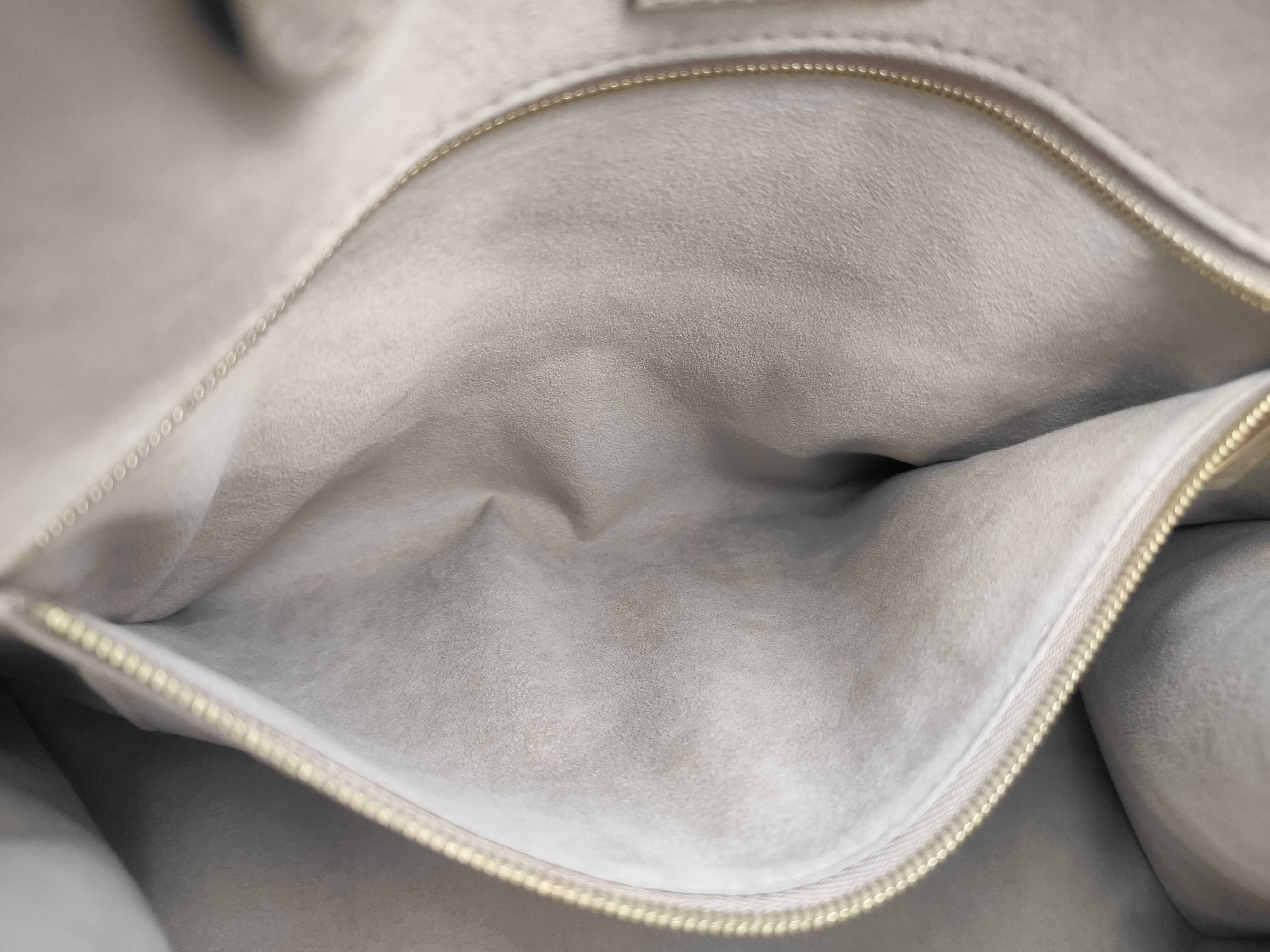 M45494 Empreinte OnTheGo MM Tourtrere/Crème Handbag — view 9