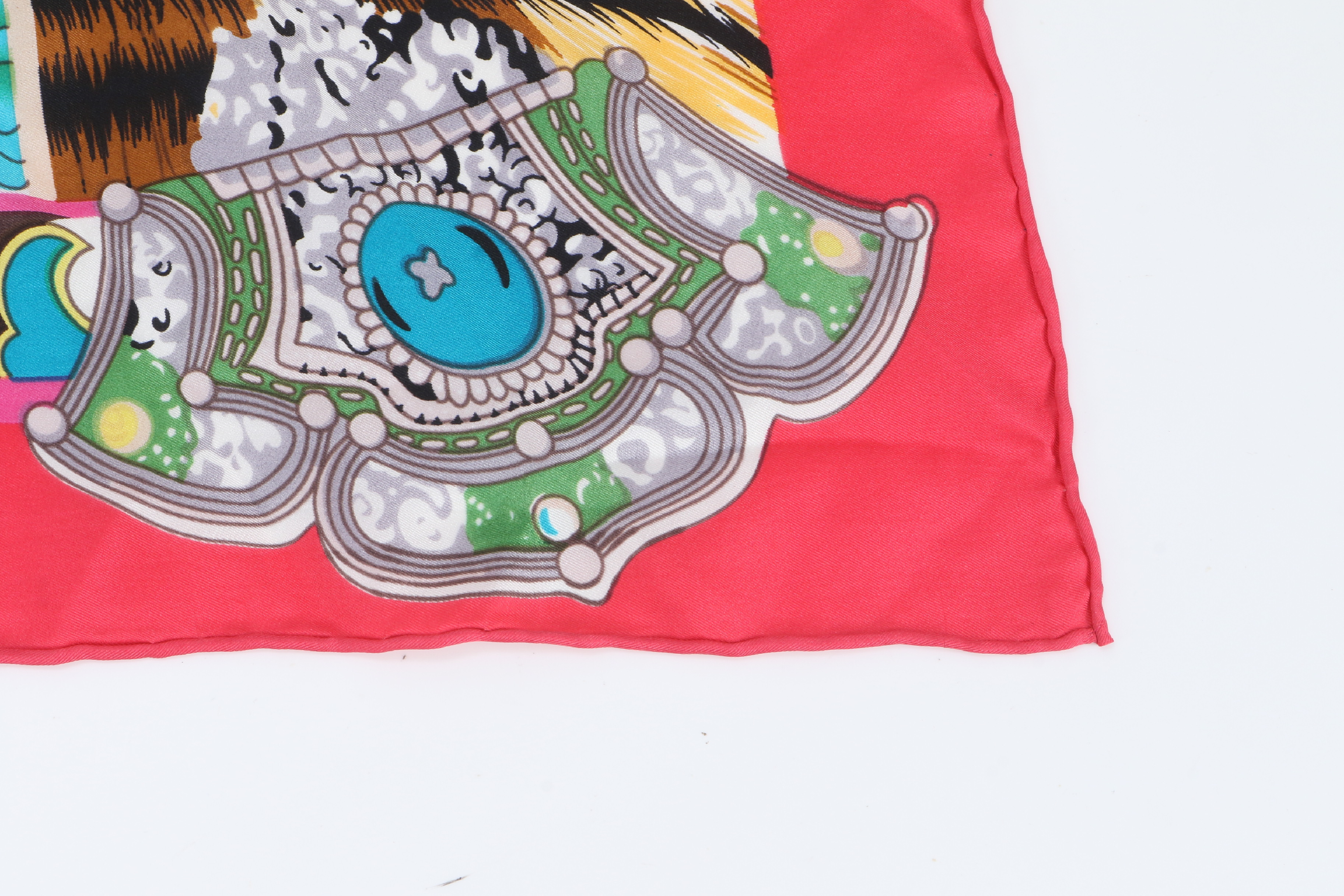Carre 140 "Géant" (Woman with Wind Footprints) Scarf, with tags, 100% Silk, Other accessories — view 5